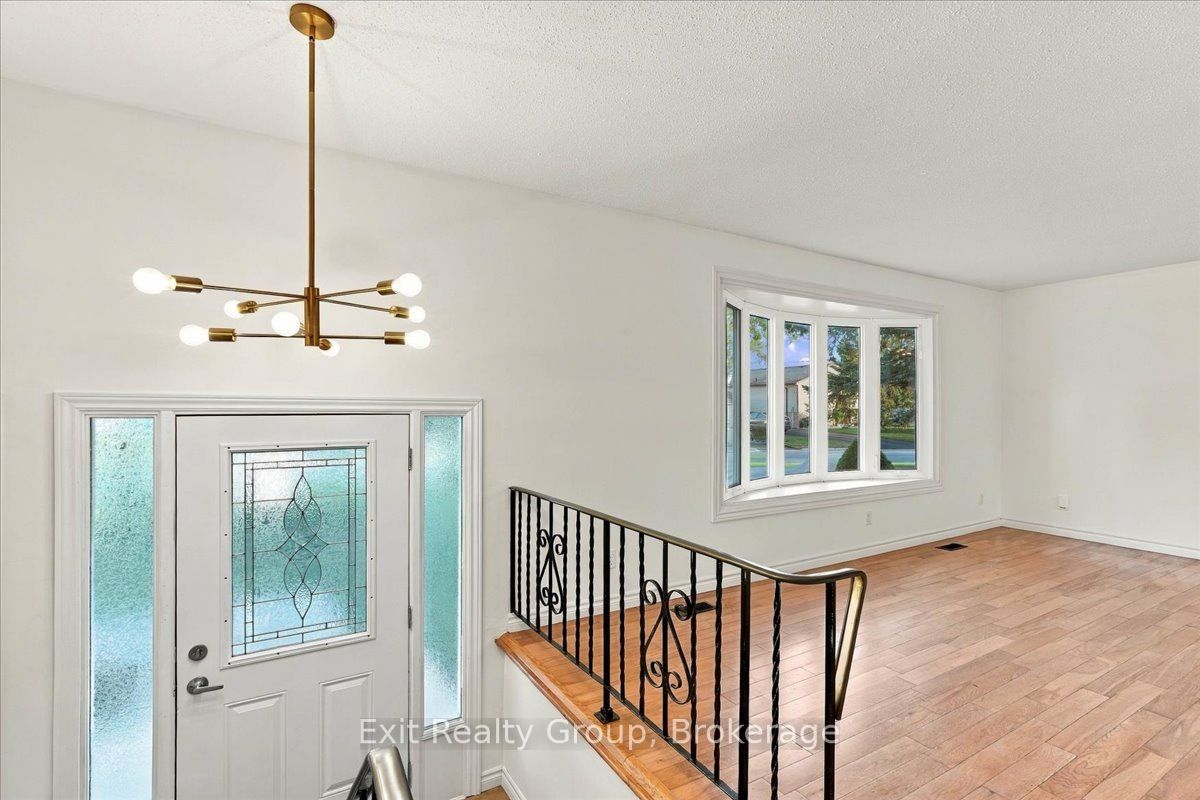 5 Flint Drive Property Photo 5