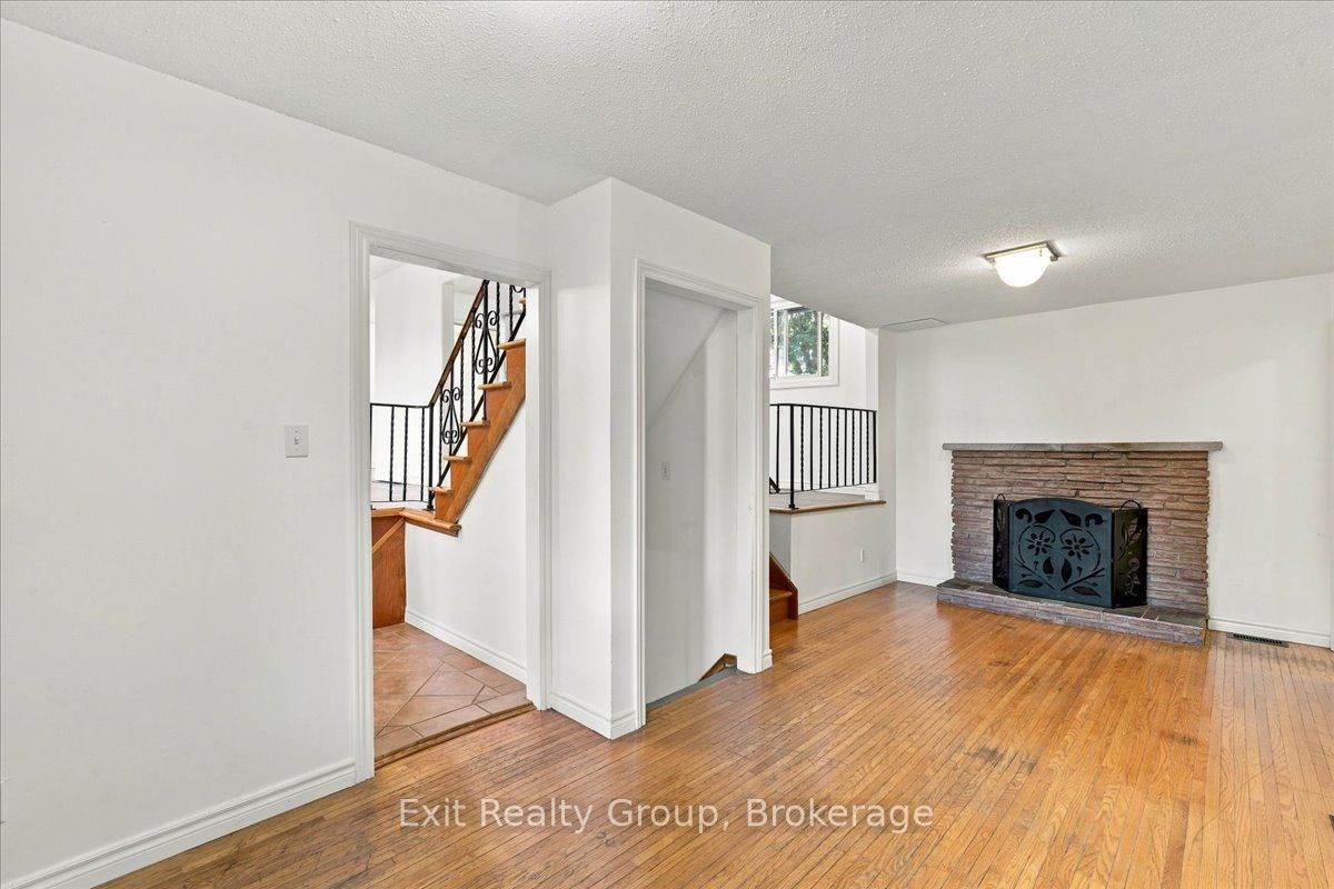 5 Flint Drive Property Photo 13