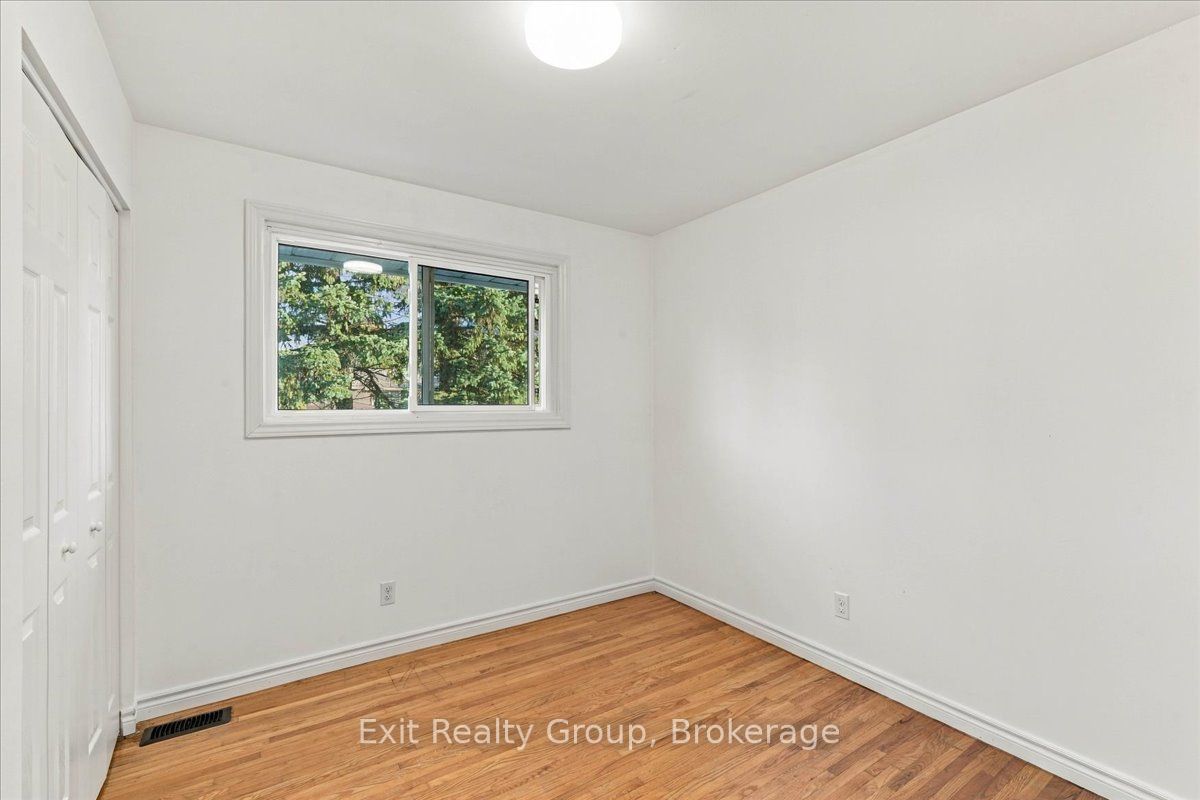5 Flint Drive Property Photo 16