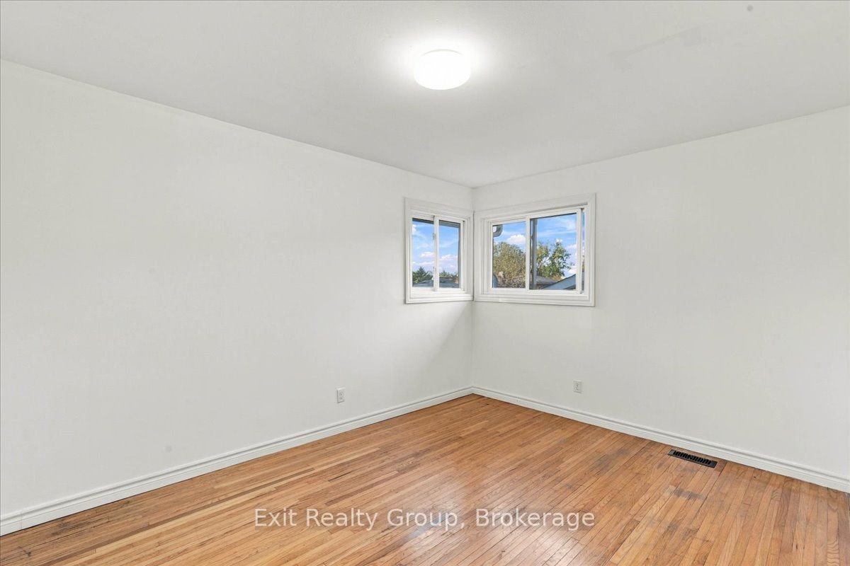 5 Flint Drive Property Photo 19