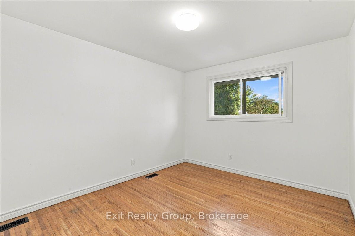 5 Flint Drive Property Photo 20