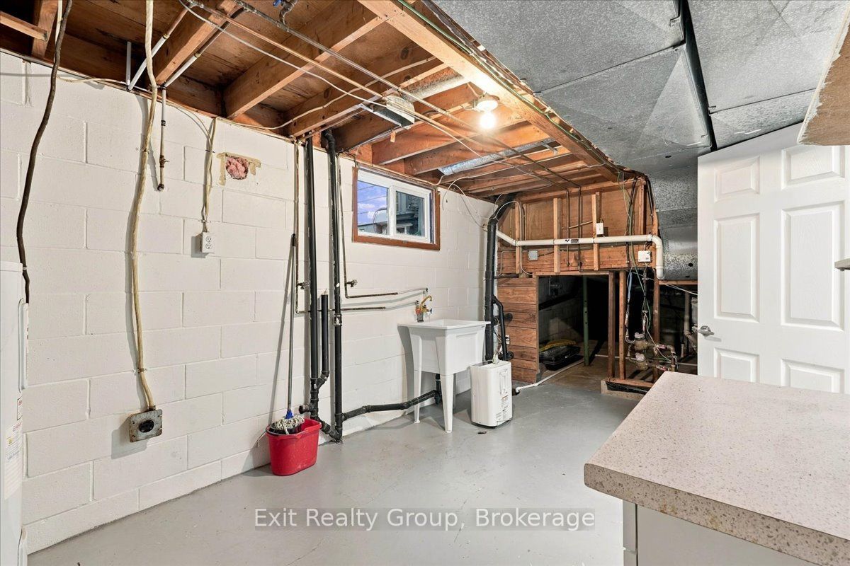 5 Flint Drive Property Photo 26