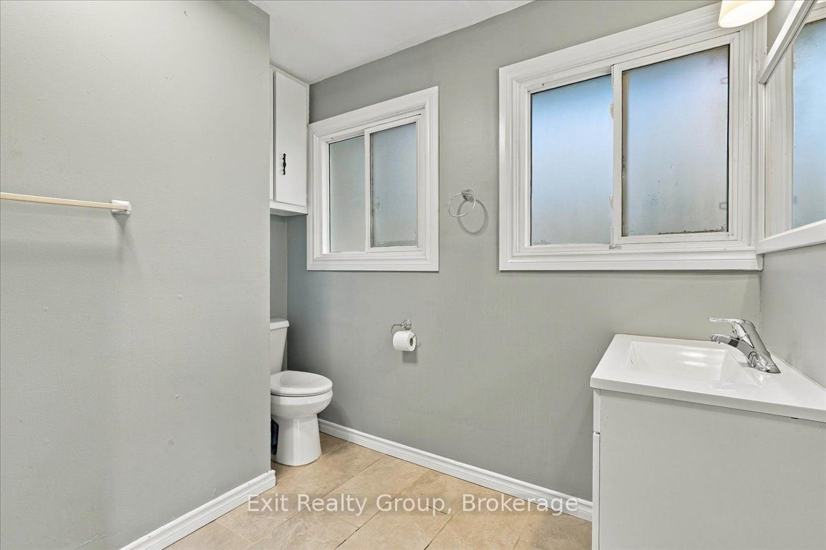 5 Flint Drive Property Photo 31