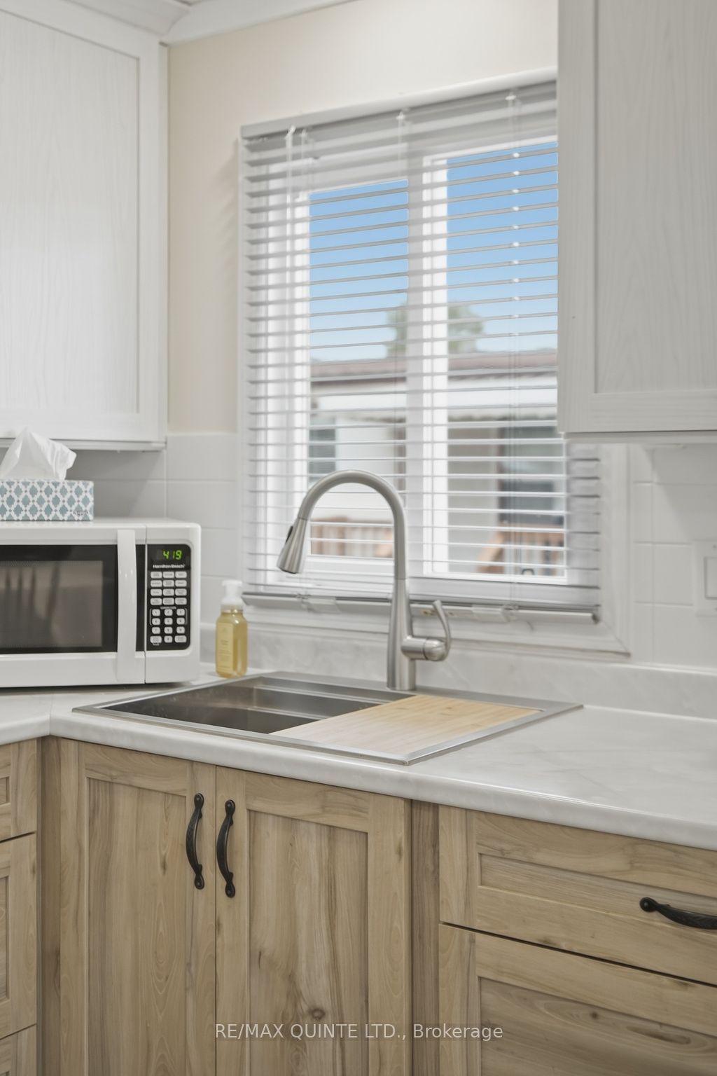 7 Finch Lane Property Photo 15