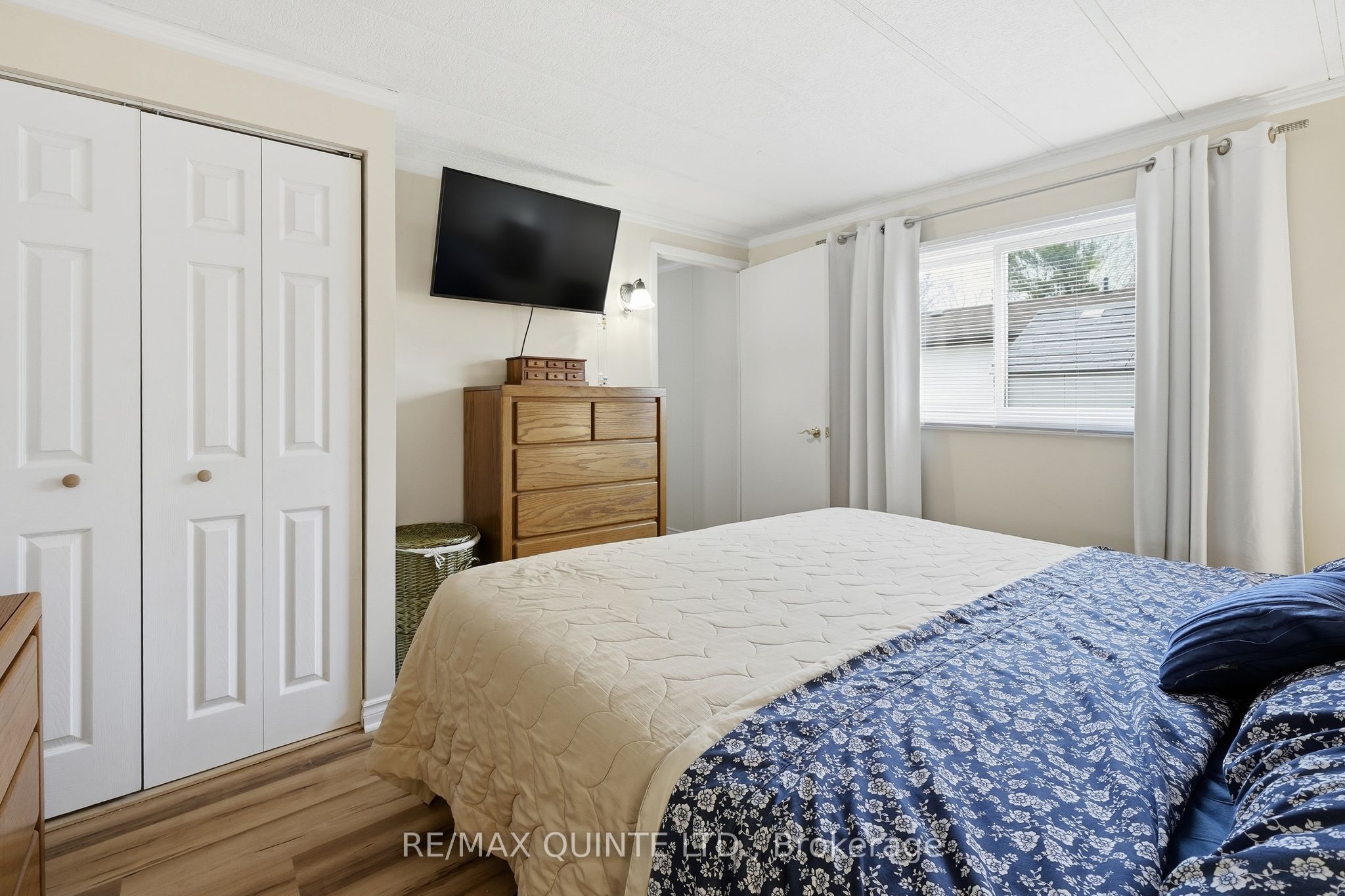7 Finch Lane Property Photo 18