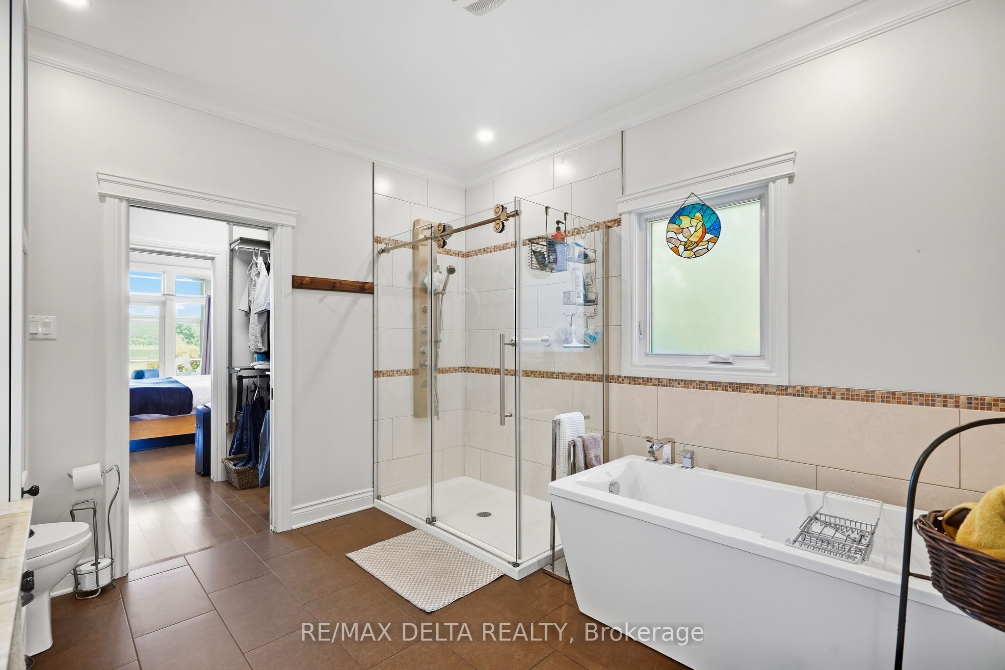 2416 Bay Road Property Photo 13