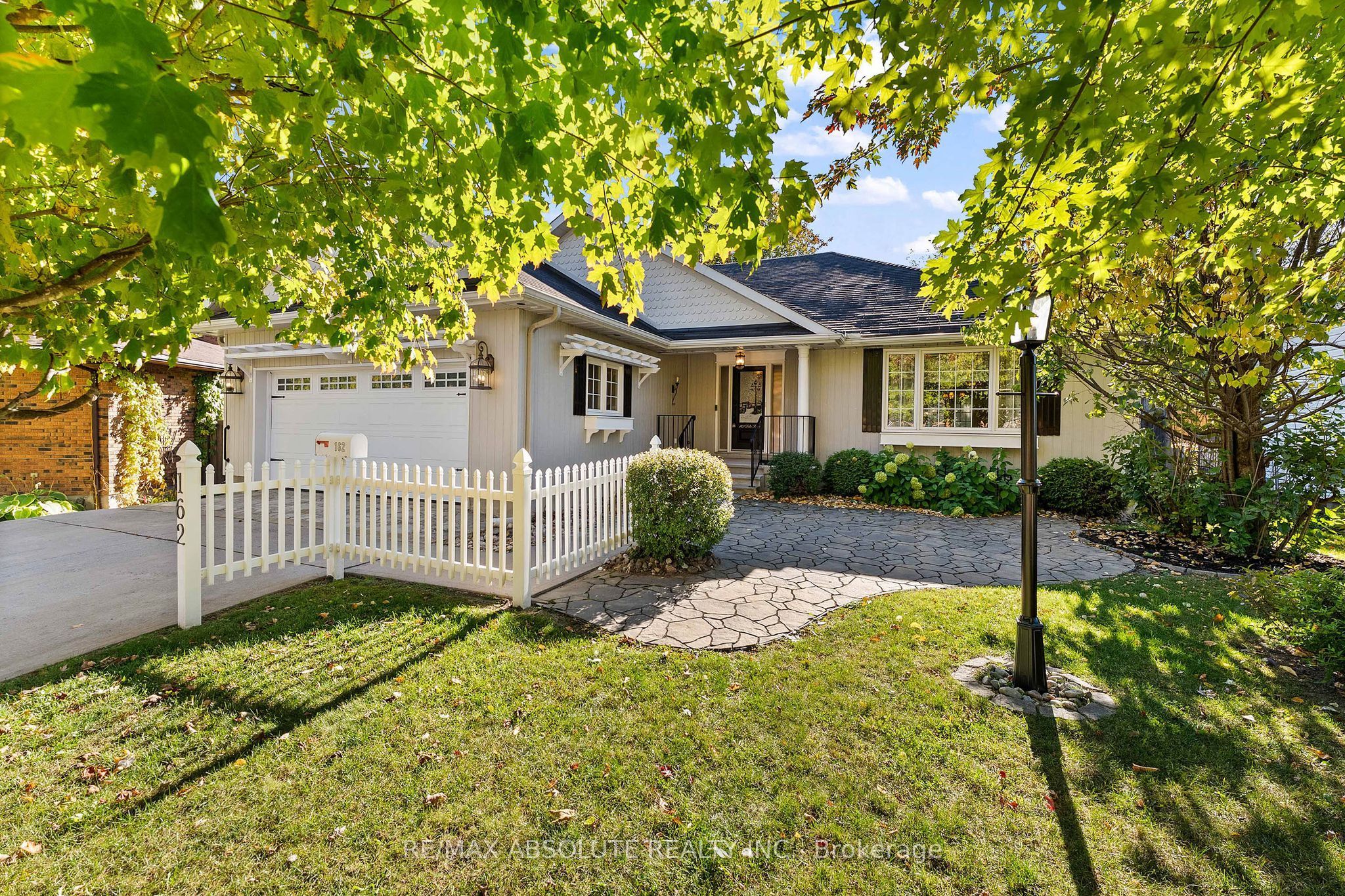 162 Dan Street Property Photo 1