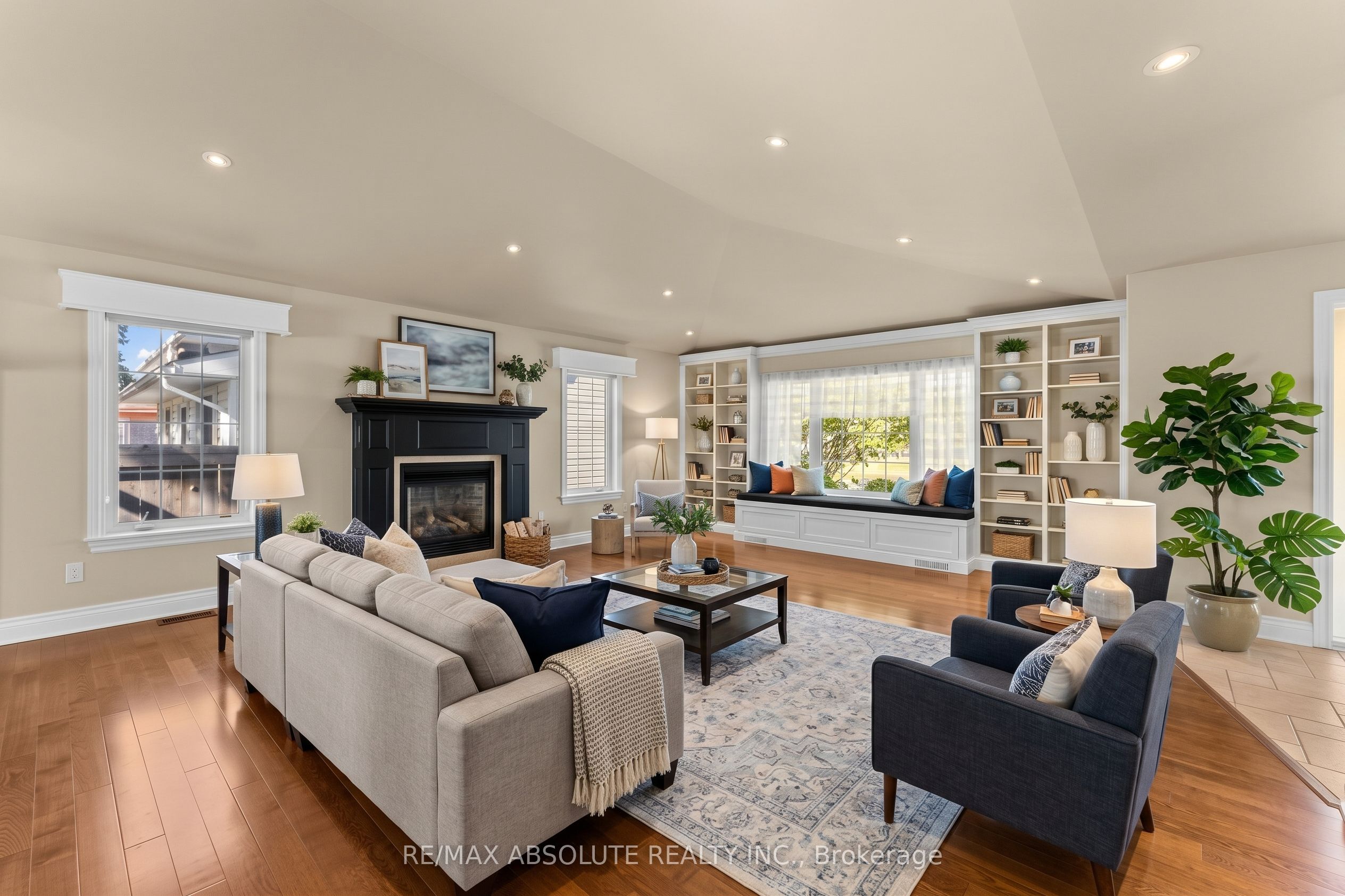 162 Dan Street Property Photo 6