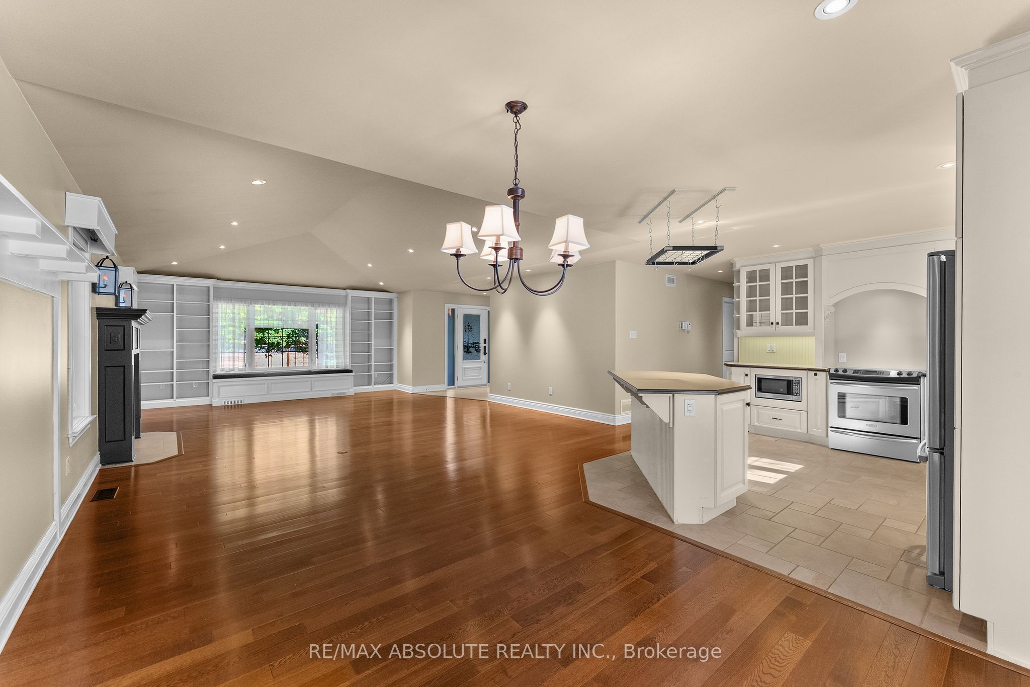 162 Dan Street Property Photo 10
