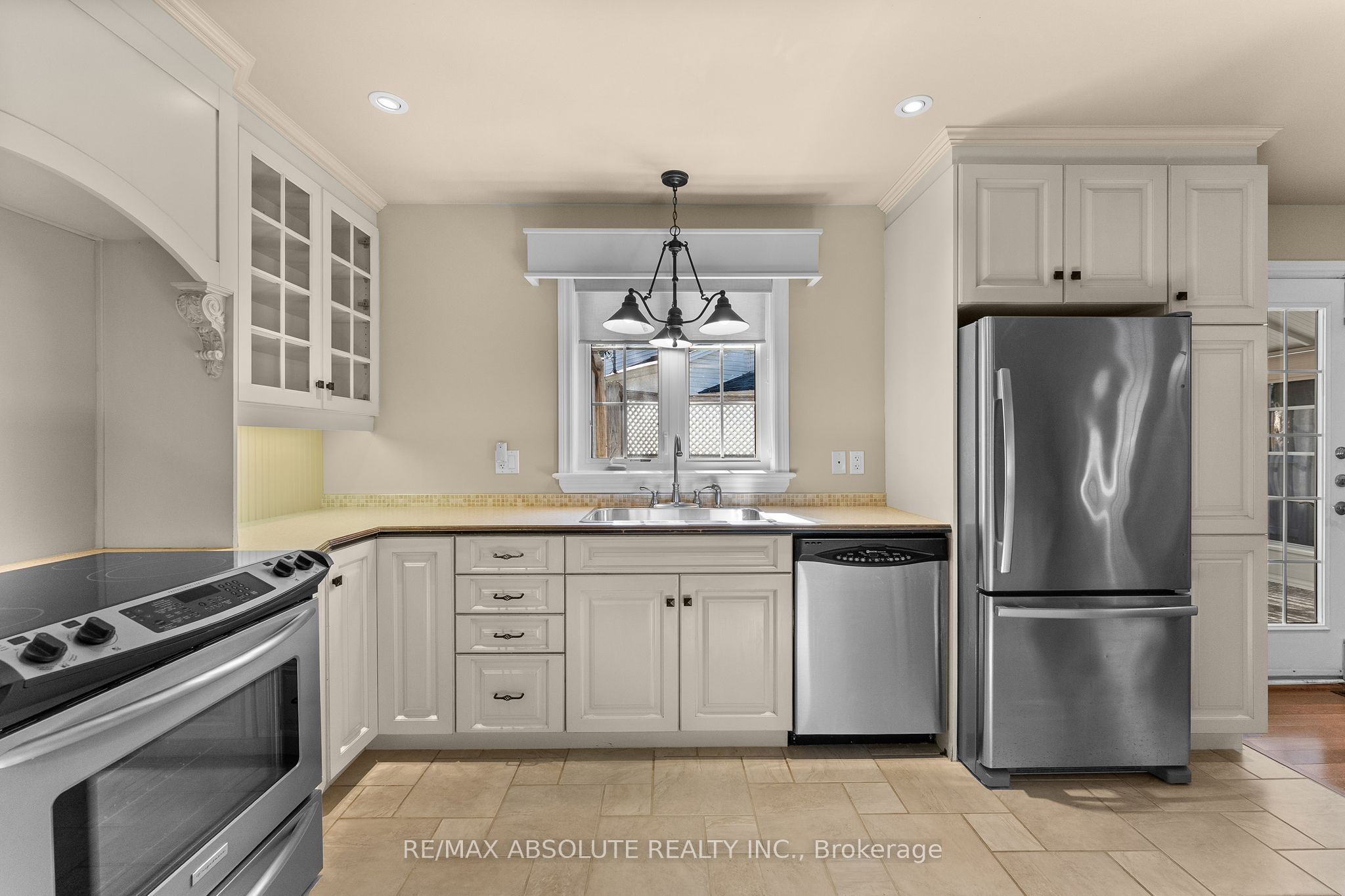 162 Dan Street Property Photo 14