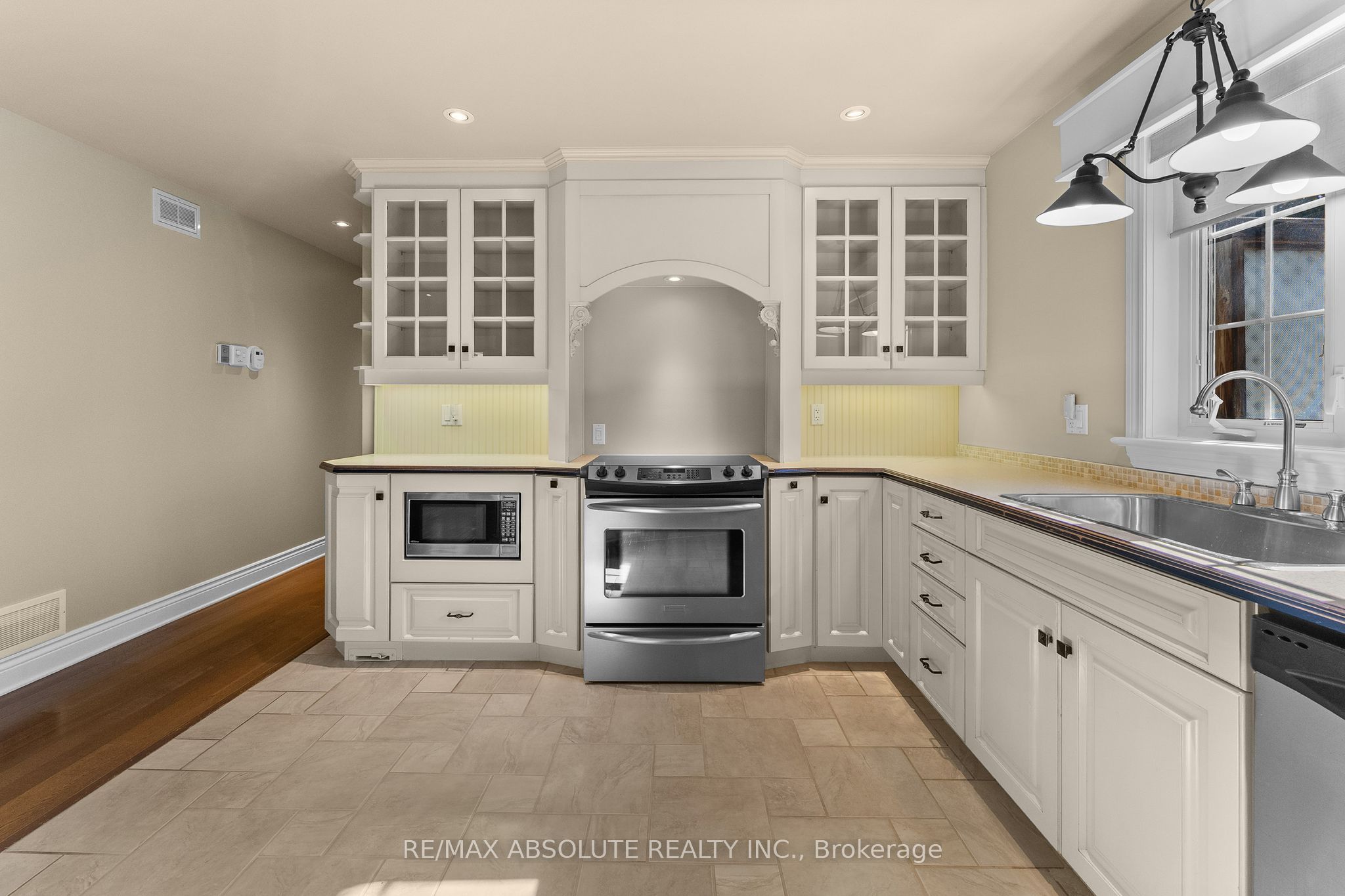 162 Dan Street Property Photo 15