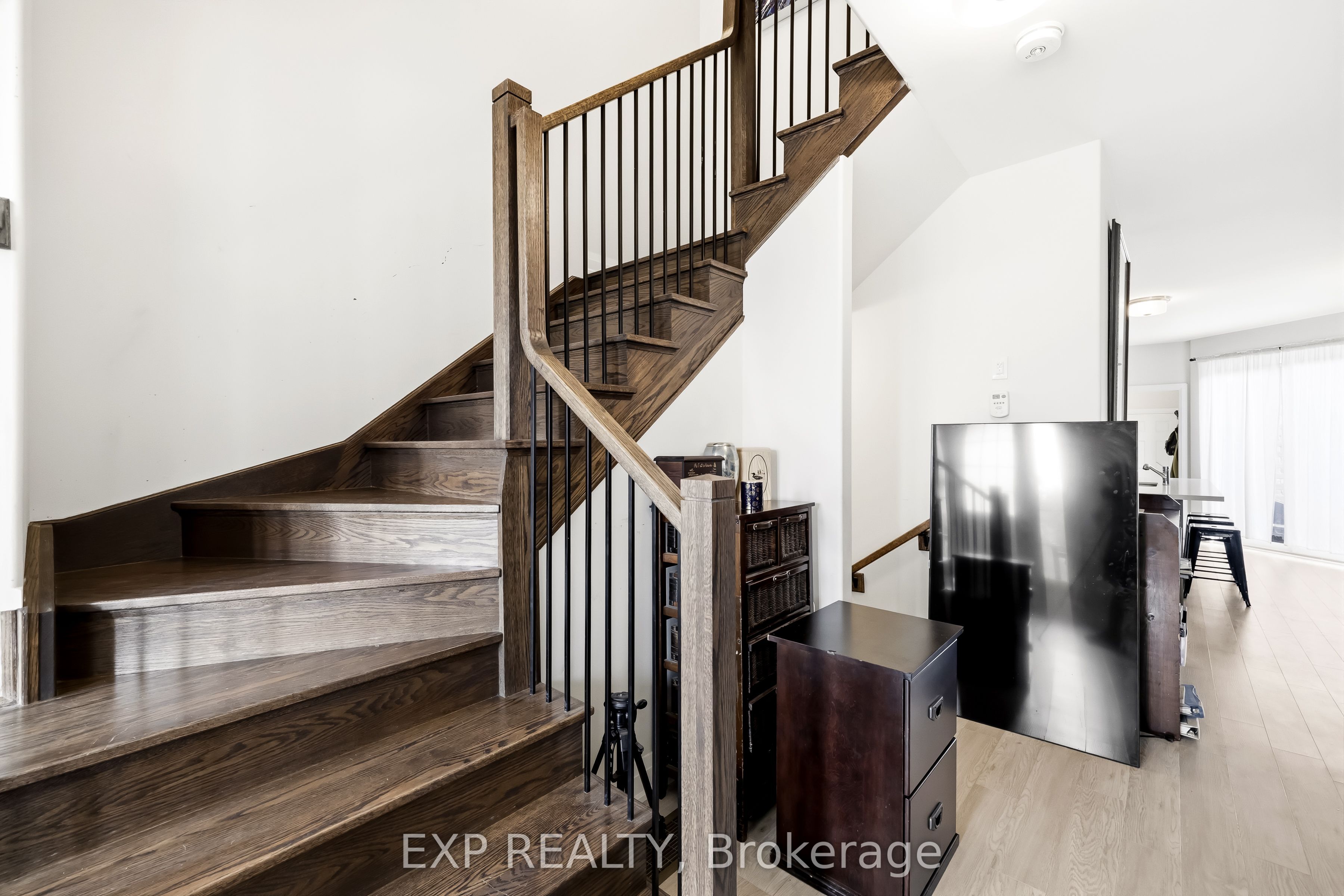 294 Noftall Gardens Property Photo 10