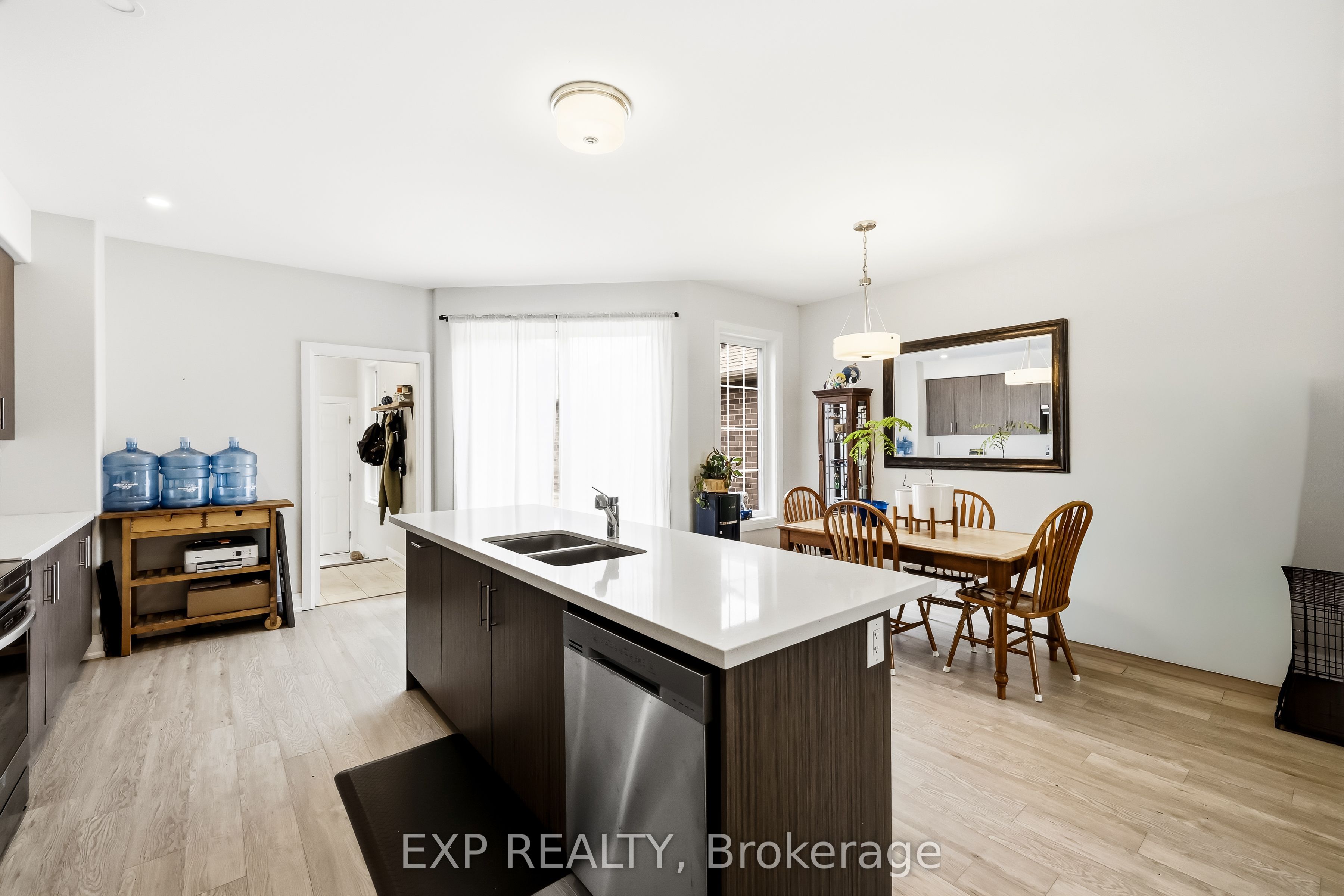 294 Noftall Gardens Property Photo 17