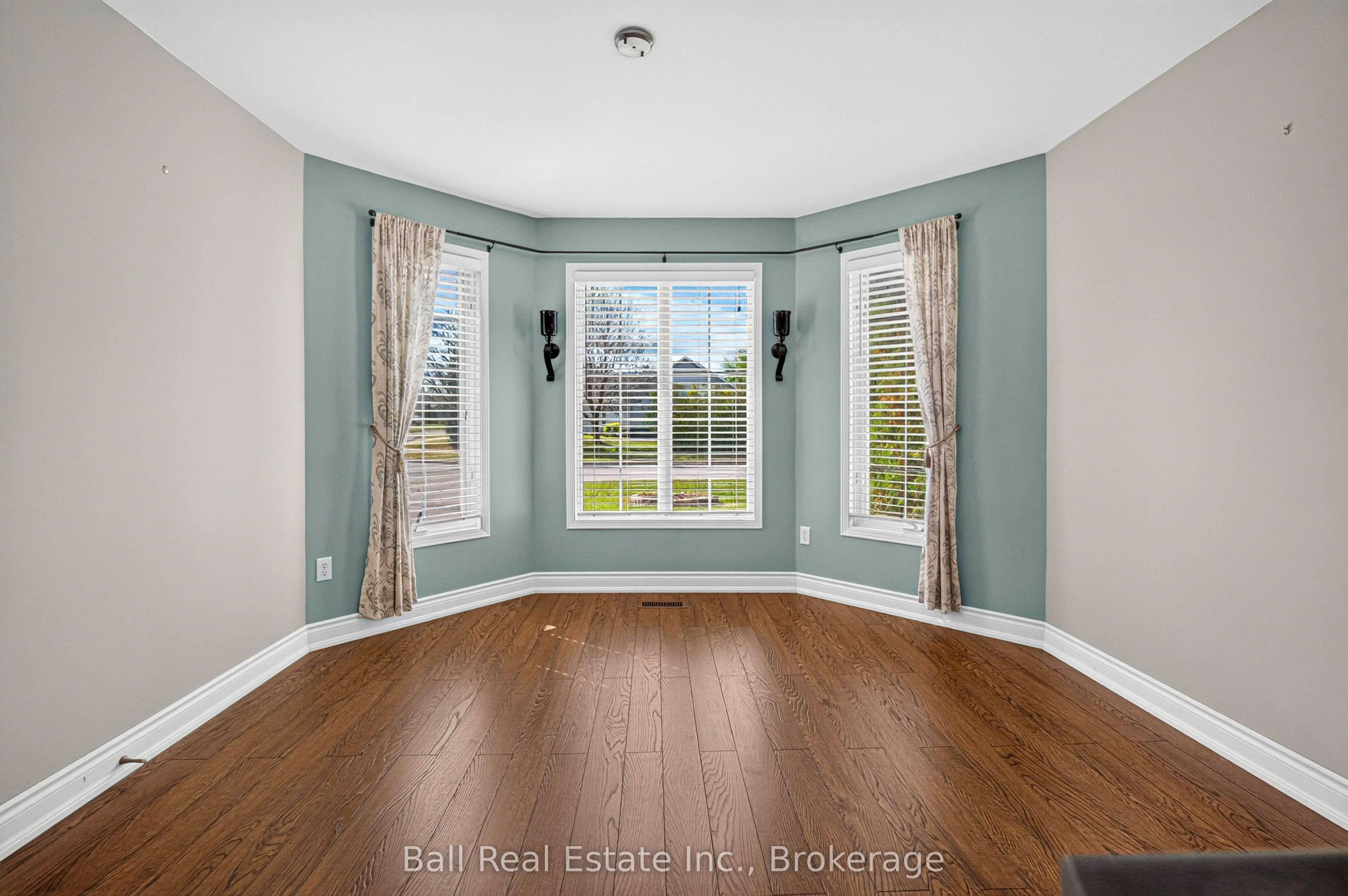 3 Elm Court Property Photo 17