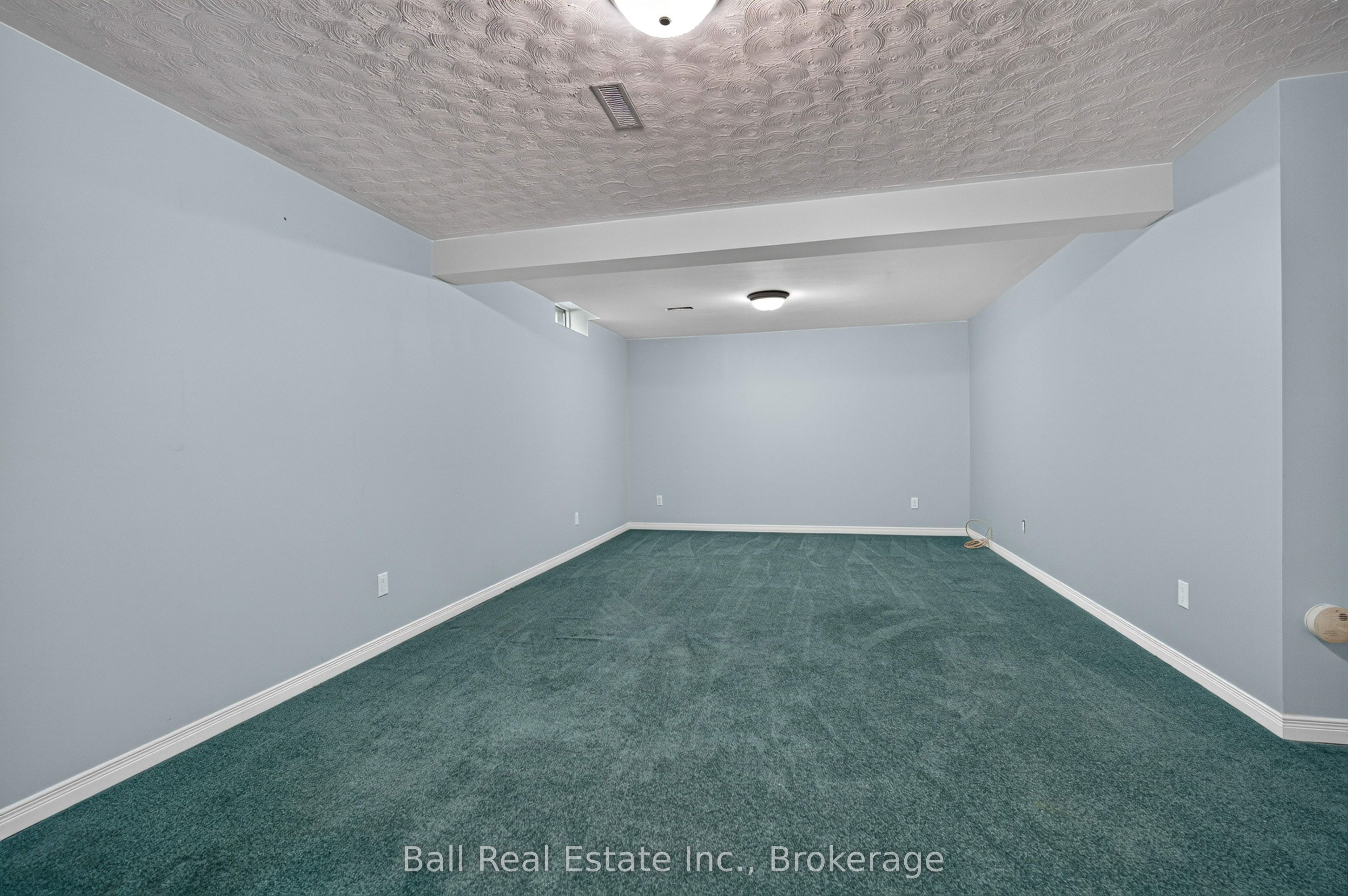 3 Elm Court Property Photo 24