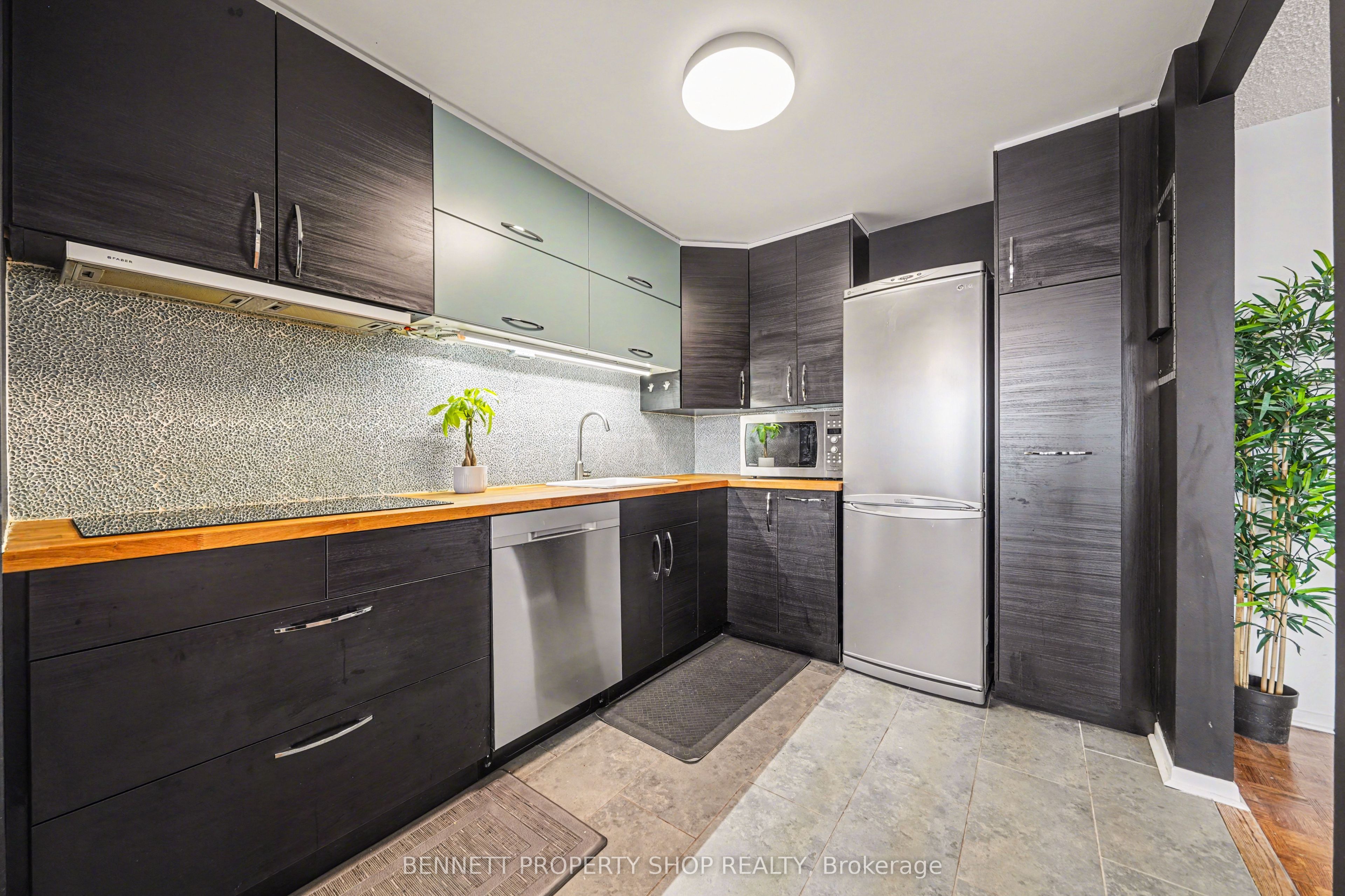 2625 Regina Street 1209 Property Photo 2