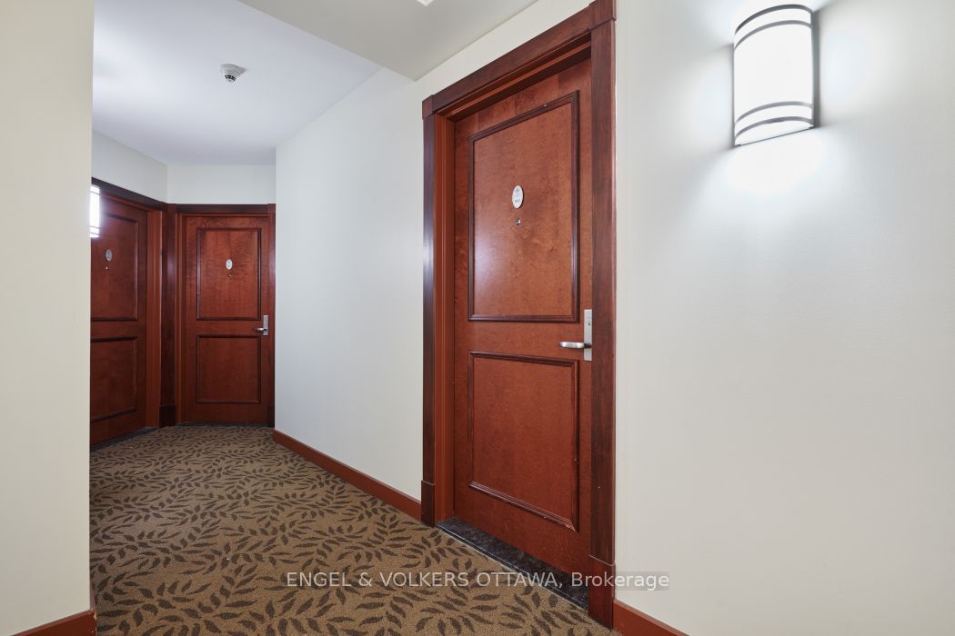 234 Rideau Street 902 Property Photo 6