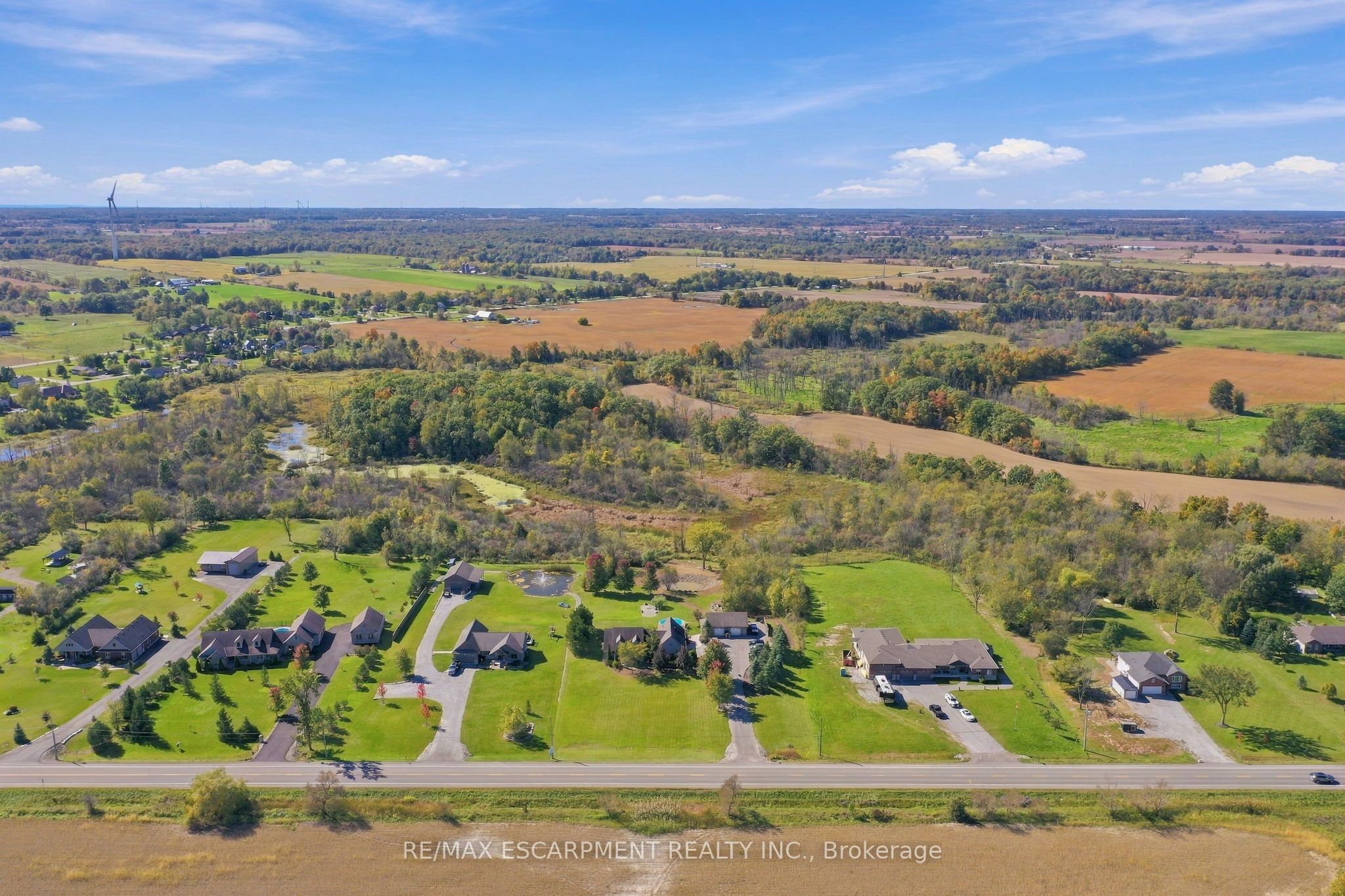 860 Regional Road 27 Property Photo 2