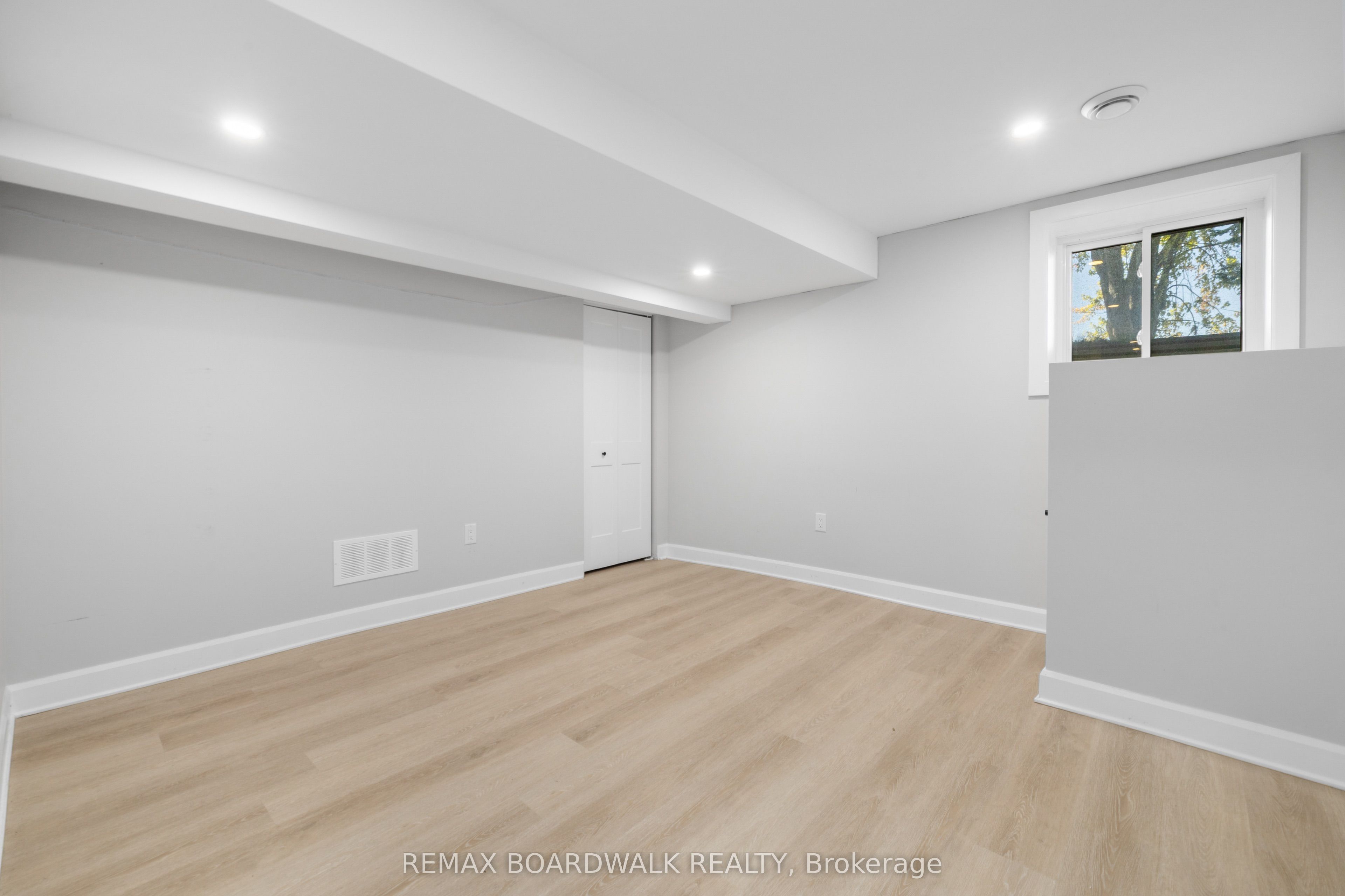 1312 Bayview Drive Property Photo 40