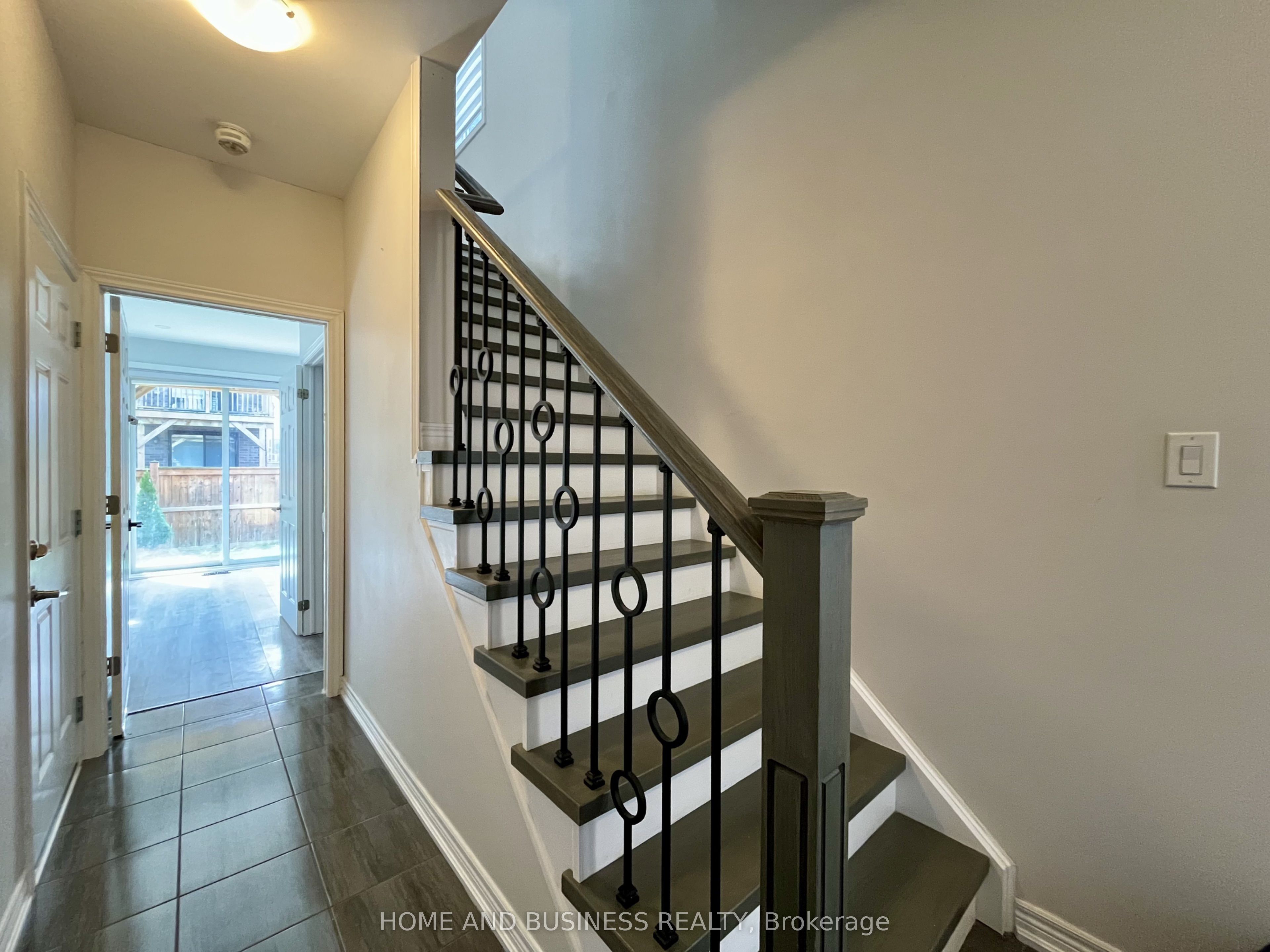 27 Walters Lane Property Photo 3