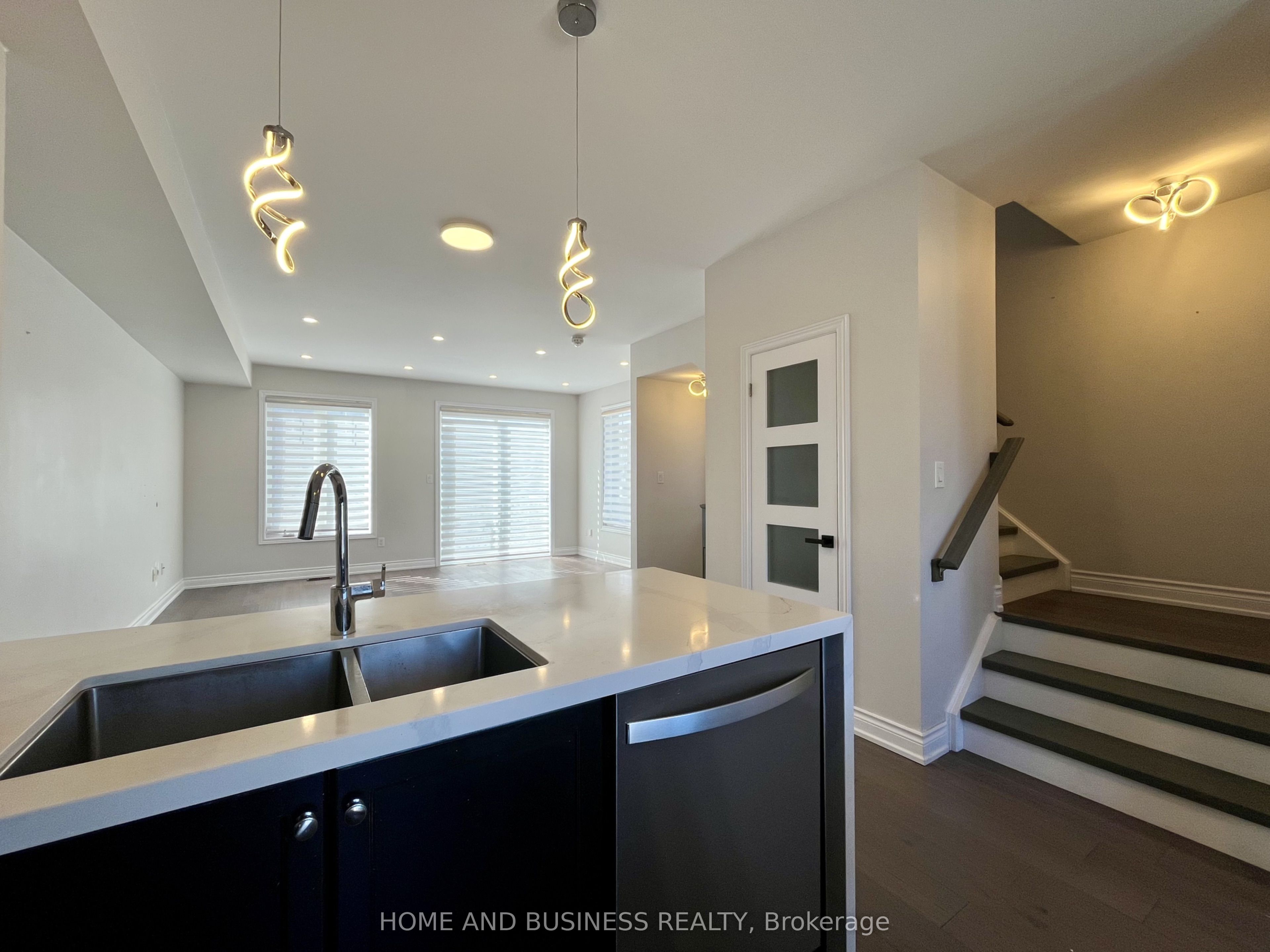 27 Walters Lane Property Photo 10