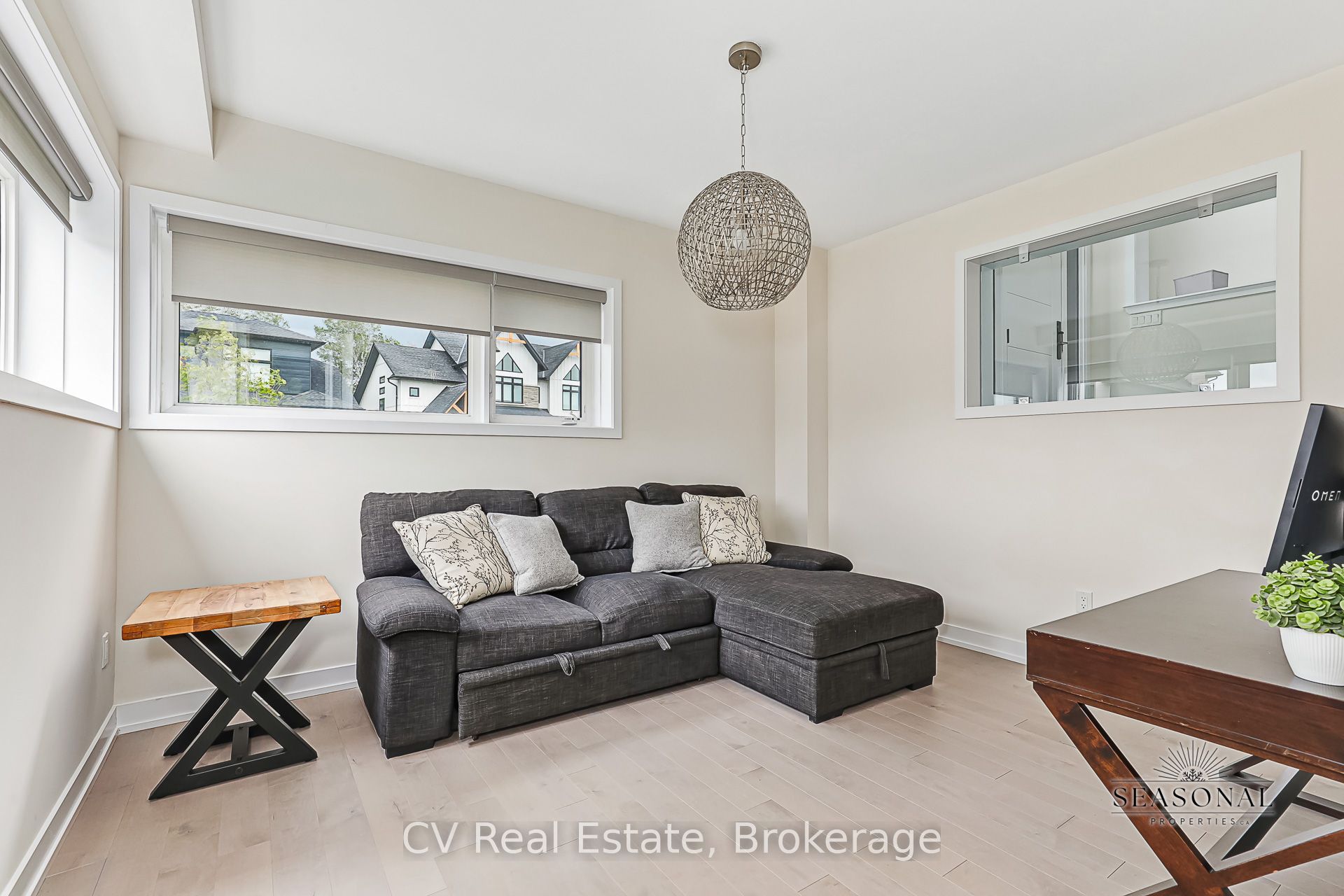 157 Springside Crescent Property Photo 20