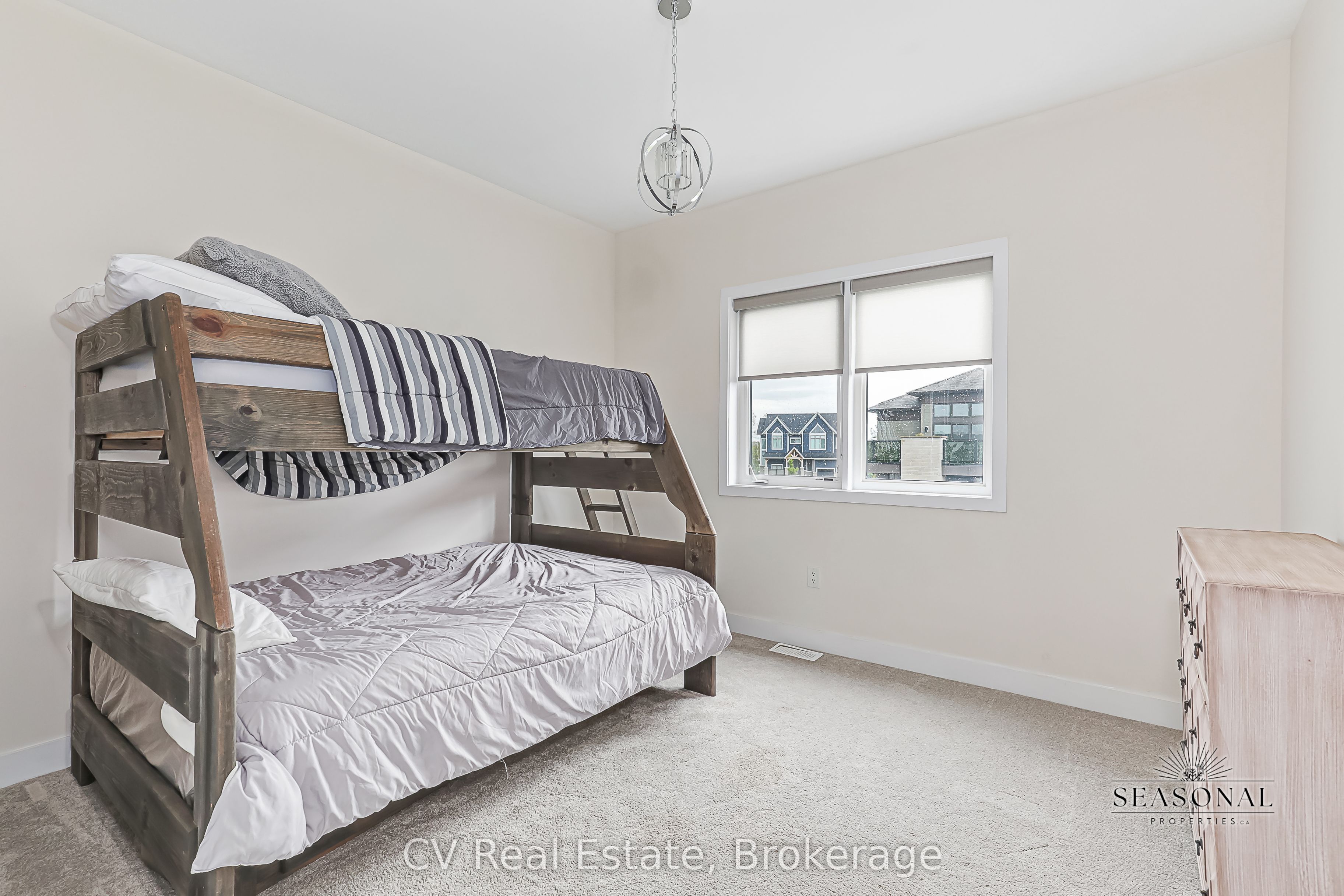 157 Springside Crescent Property Photo 37