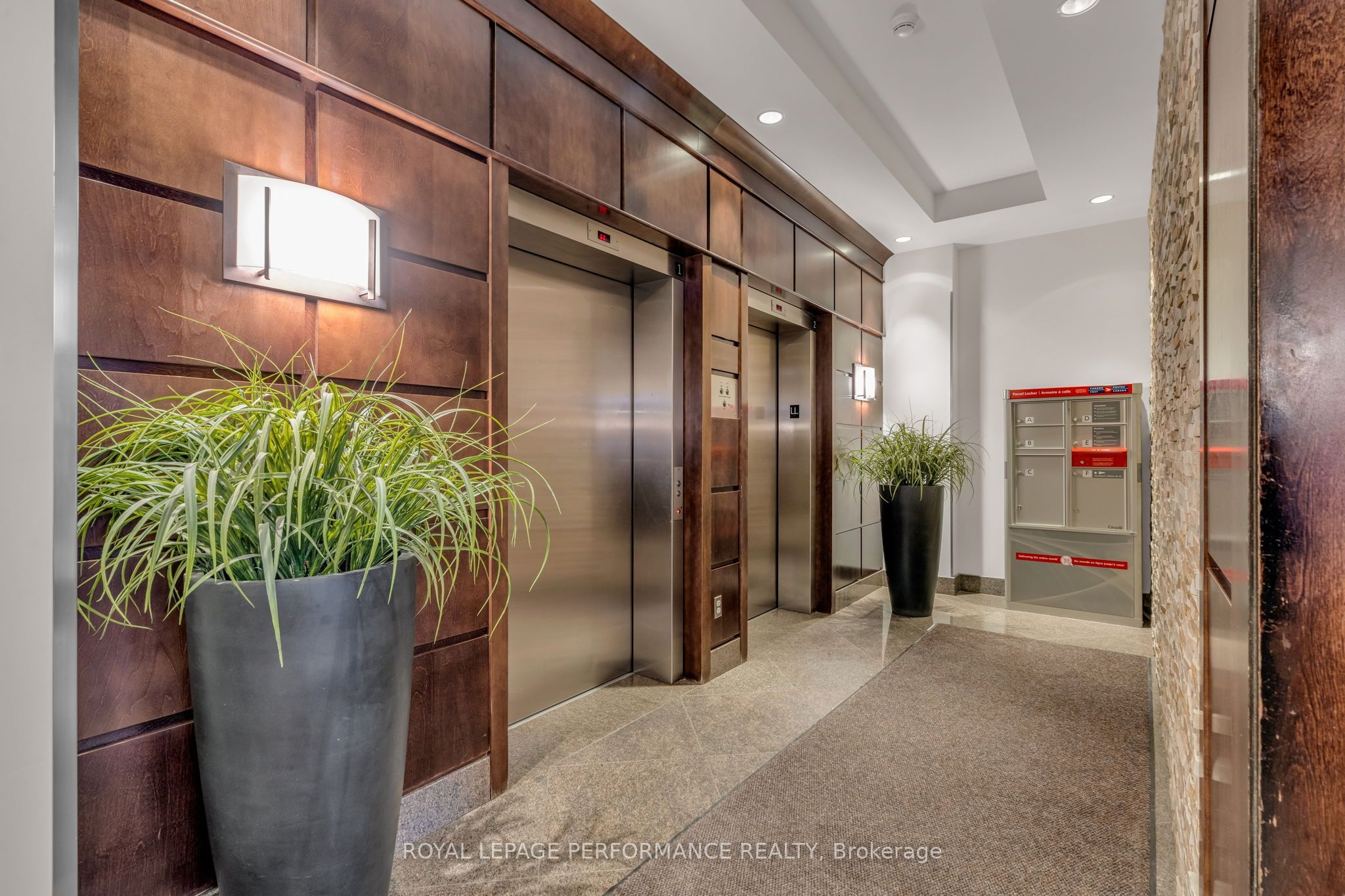 200 Besserer Street 604 Property Photo 4
