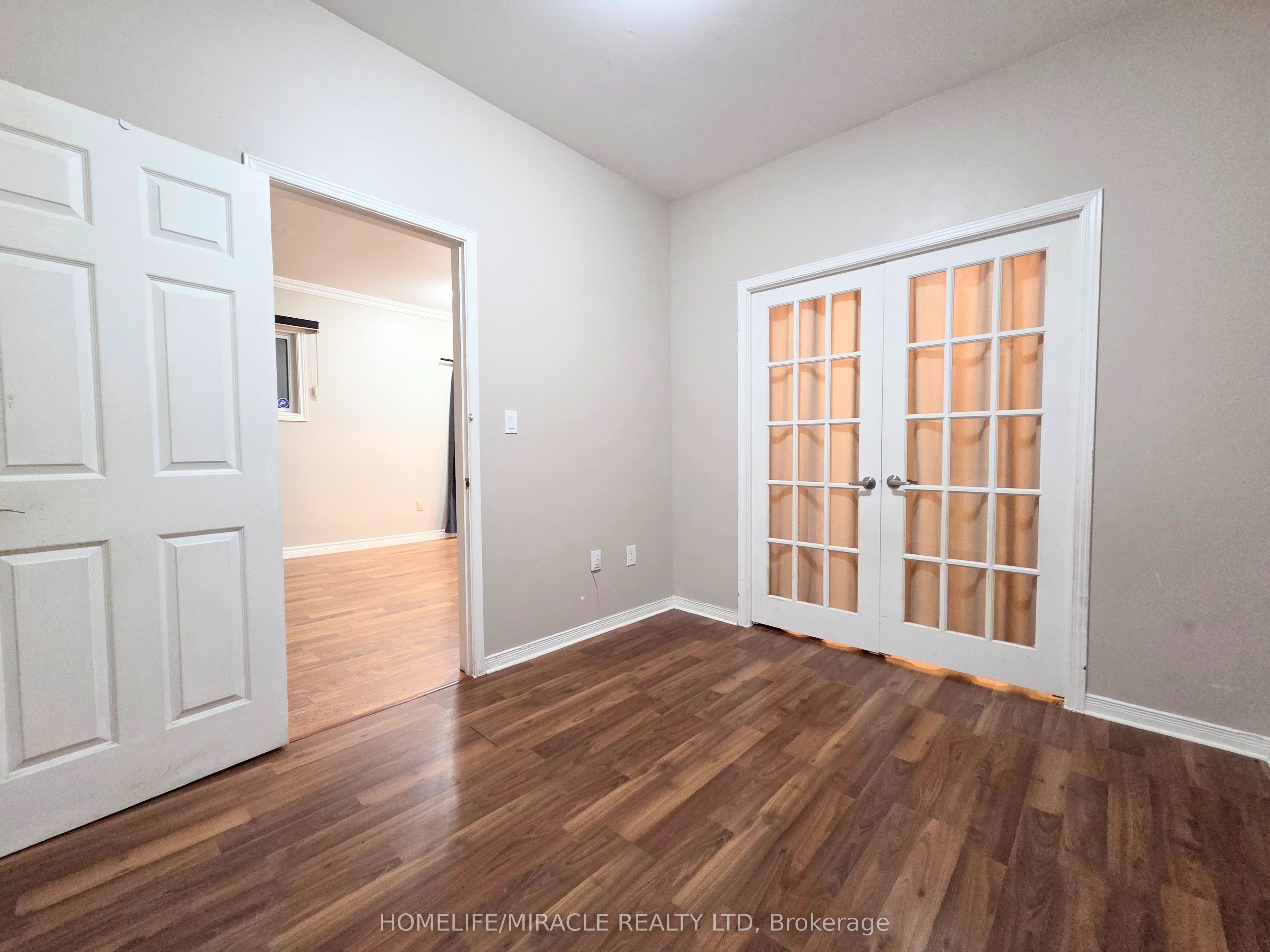 908 Windsor Avenue Property Photo 11