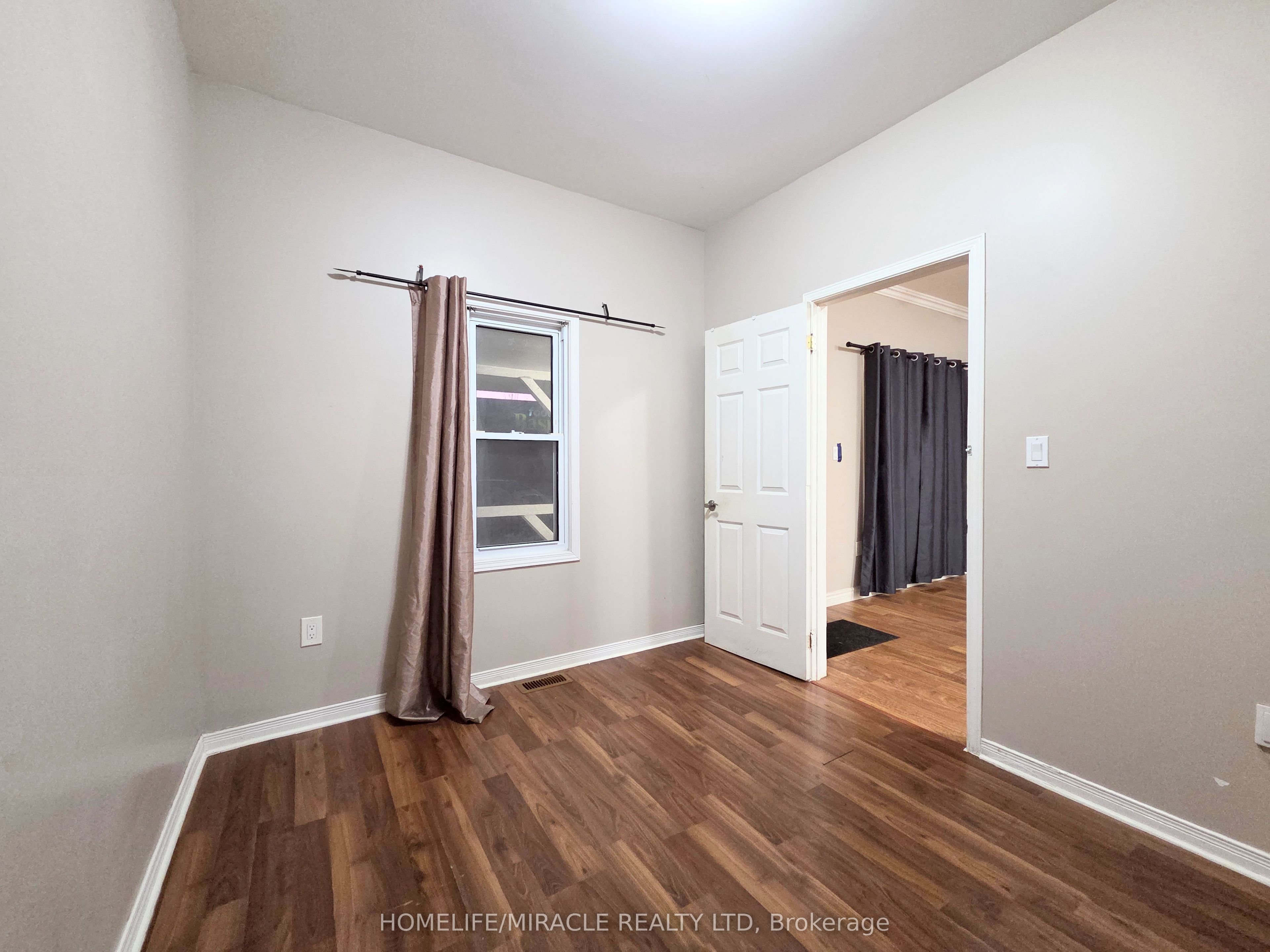 908 Windsor Avenue Property Photo 13