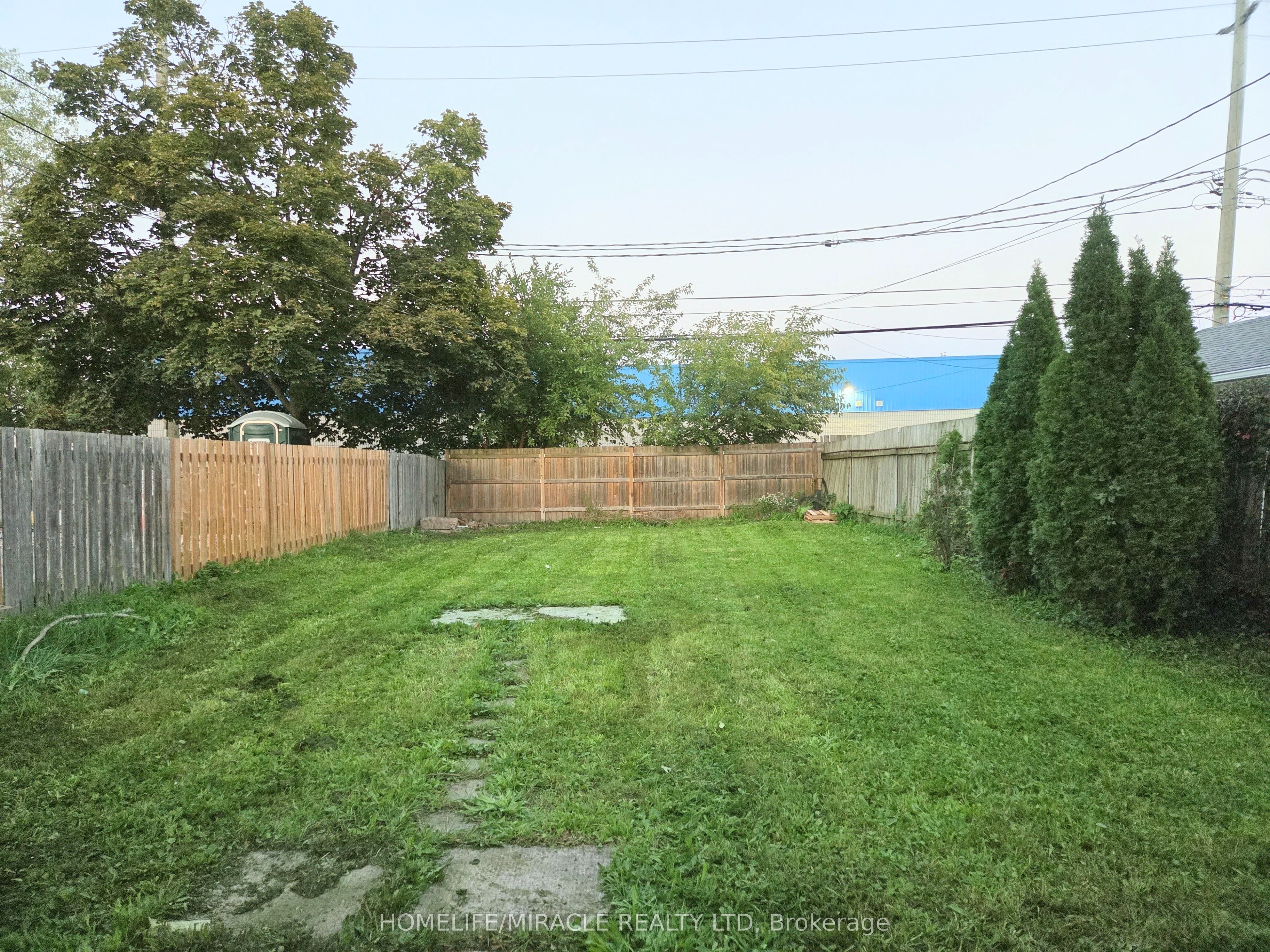 908 Windsor Avenue Property Photo 30