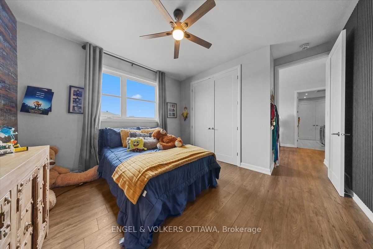 348 St-tropez Street Property Photo 31