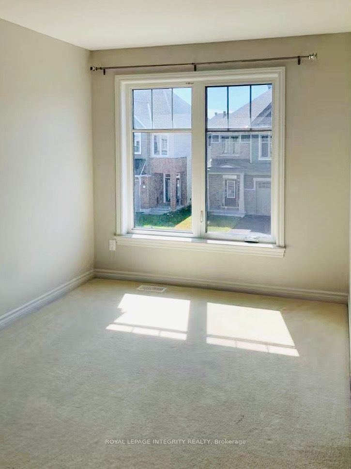 809 Indica Street Property Photo 5