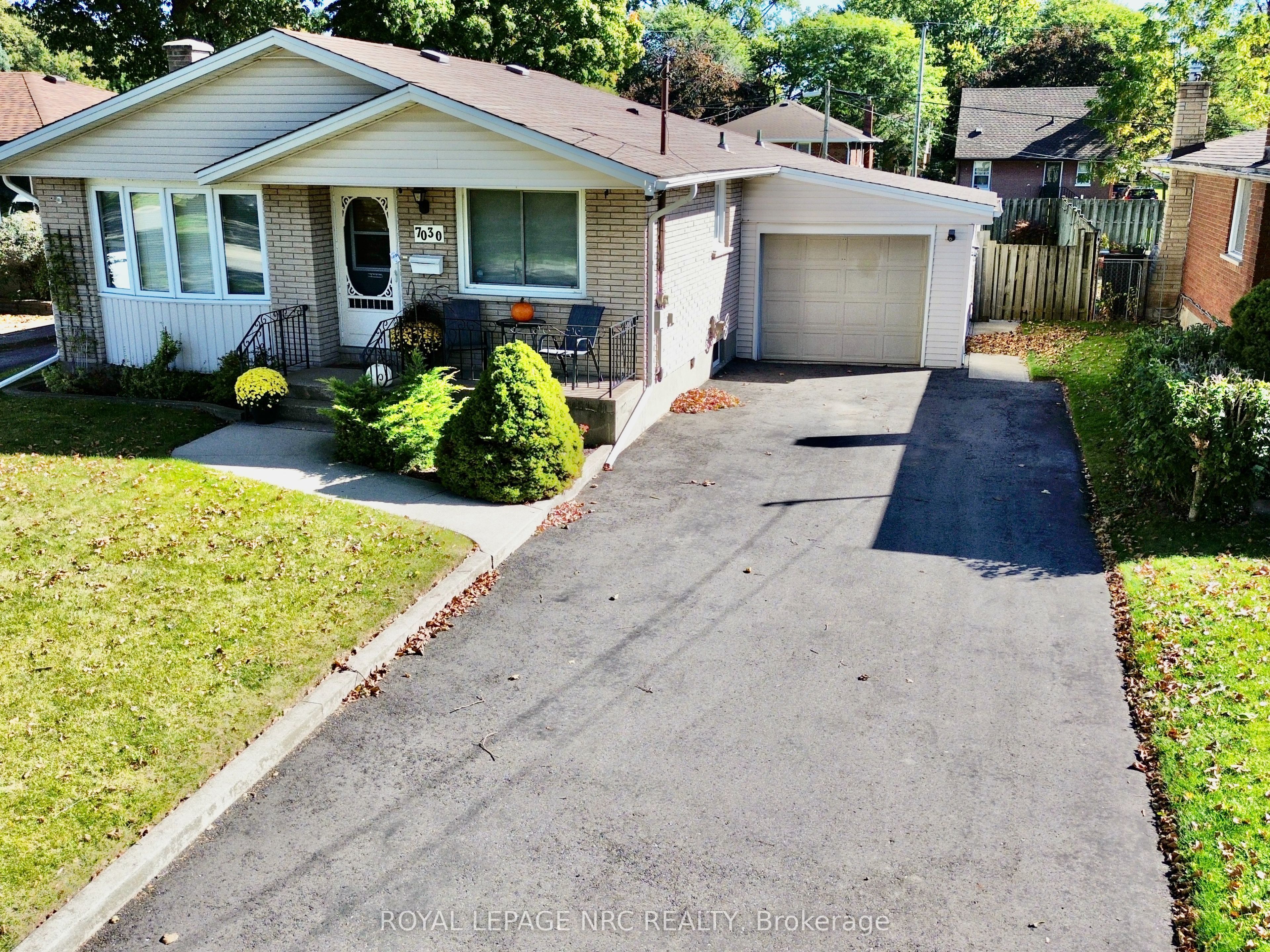 7030 Whitman Avenue Property Photo 1