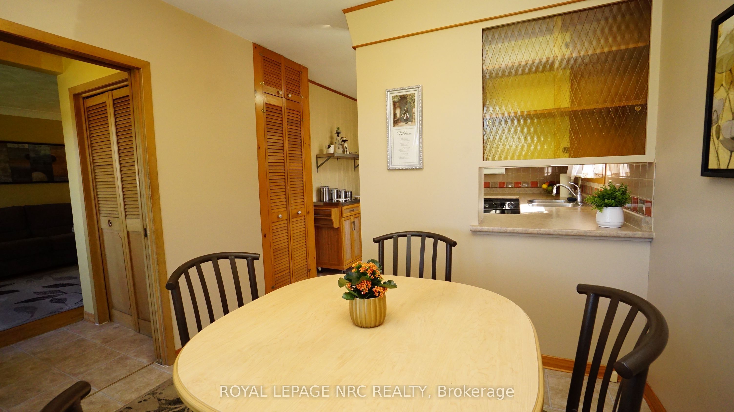 7030 Whitman Avenue Property Photo 12
