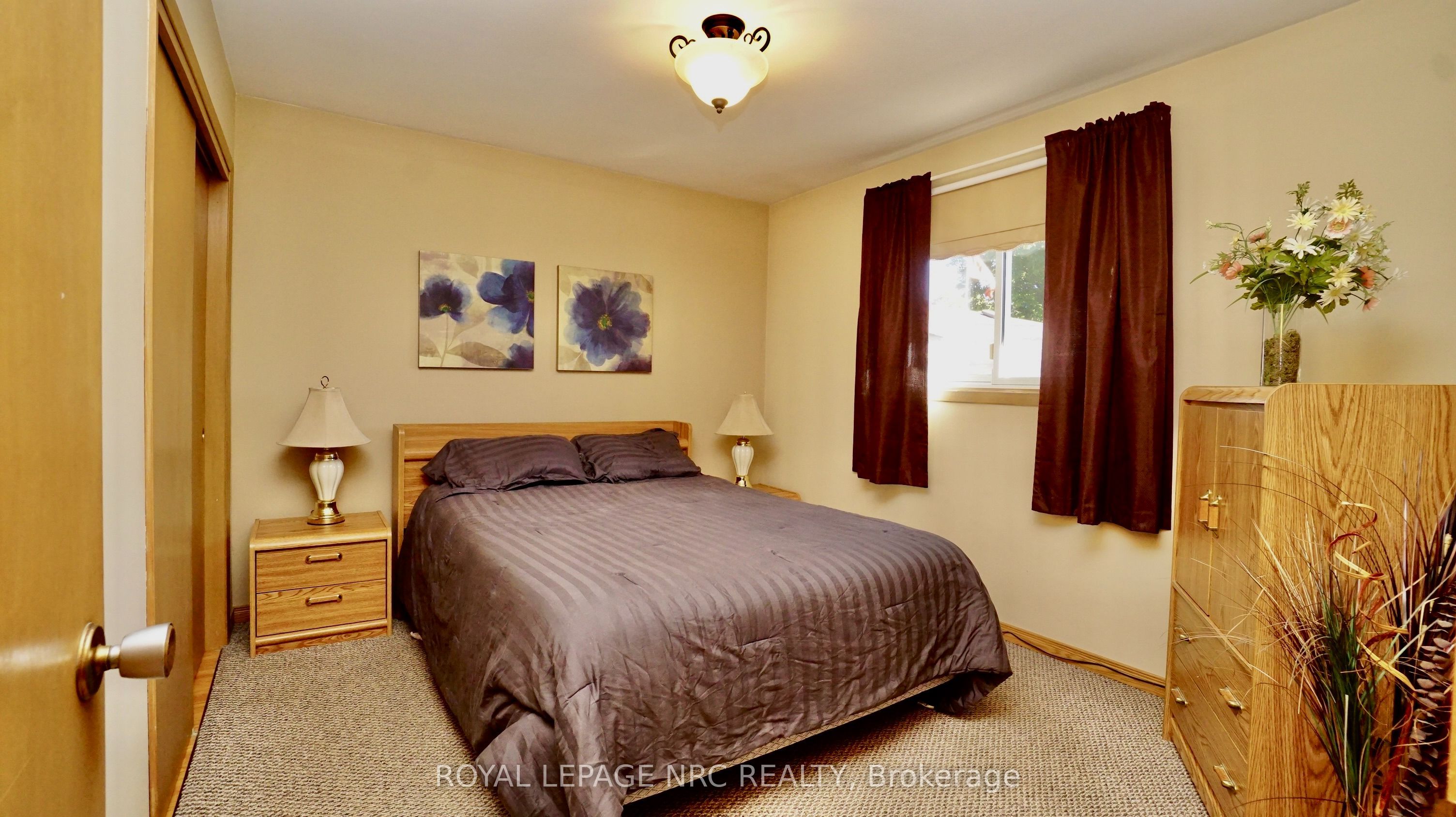 7030 Whitman Avenue Property Photo 17