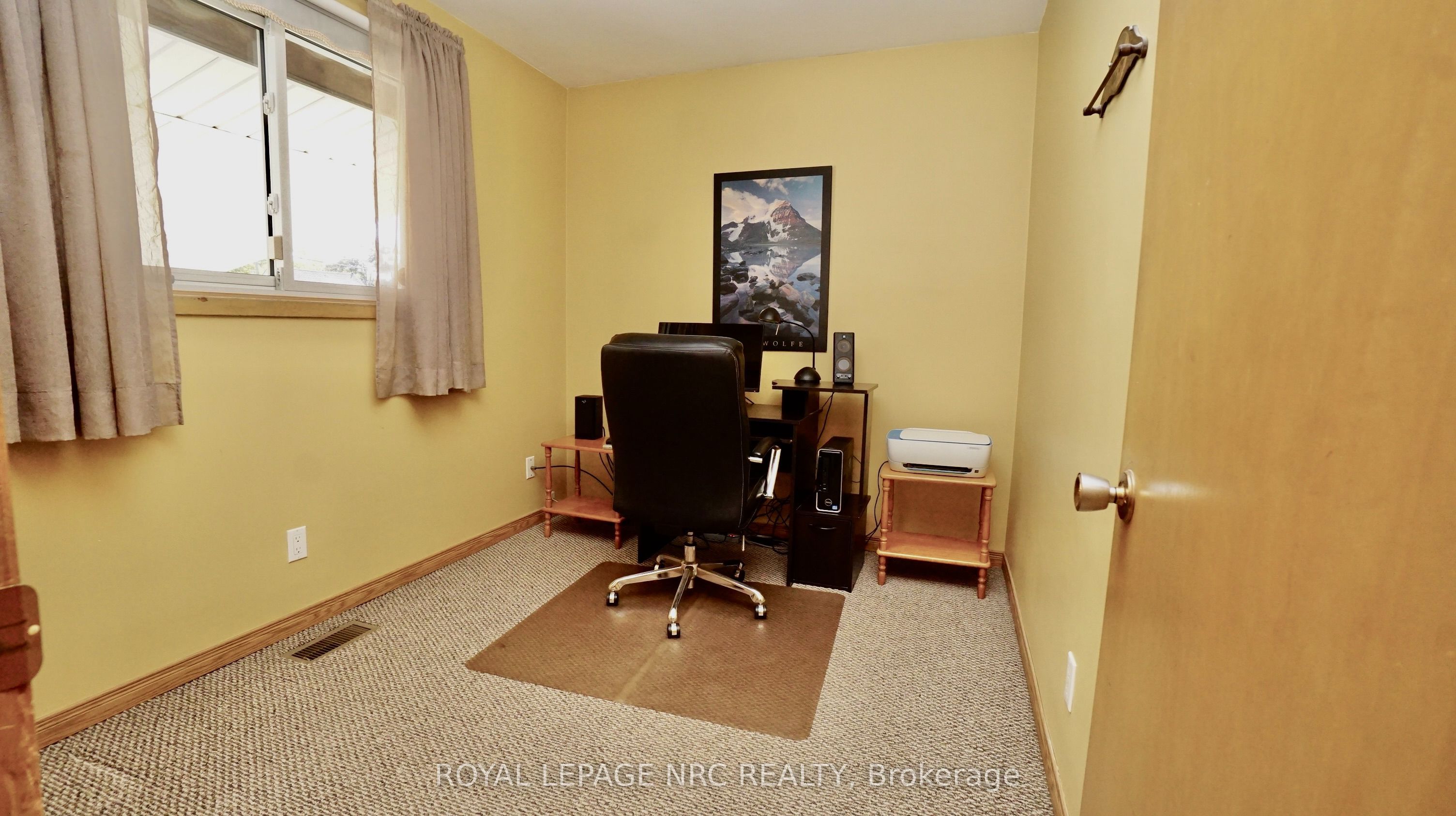 7030 Whitman Avenue Property Photo 22