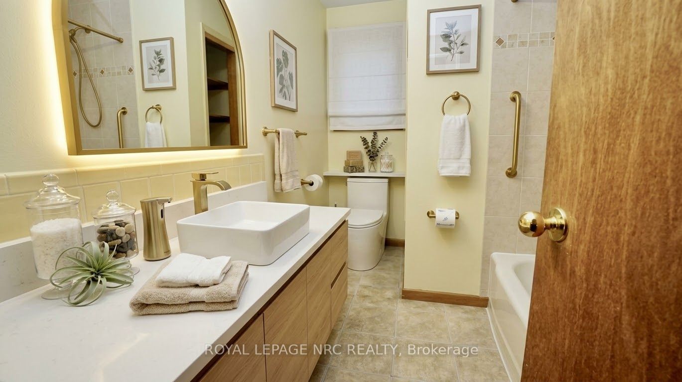 7030 Whitman Avenue Property Photo 24