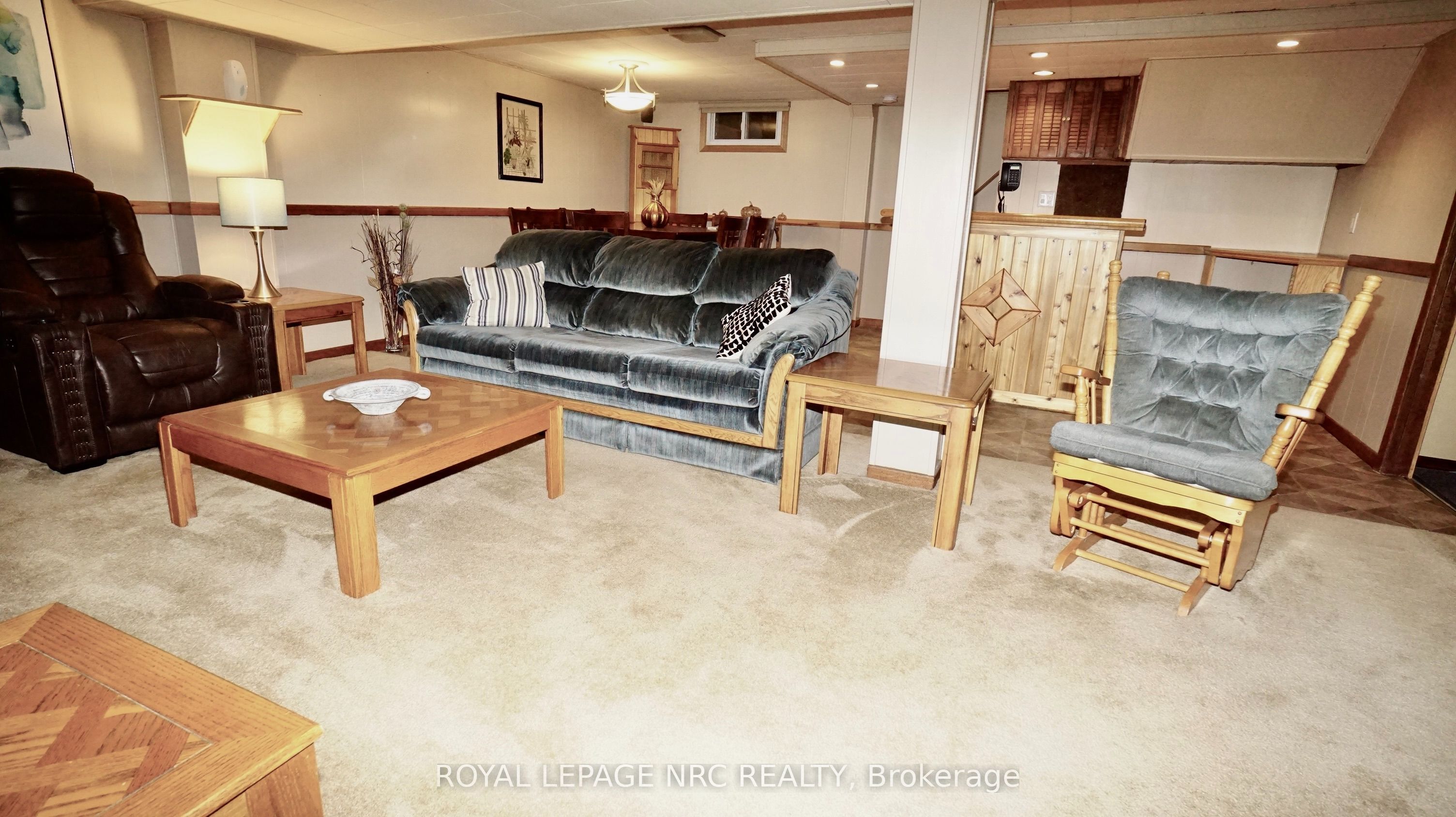 7030 Whitman Avenue Property Photo 29
