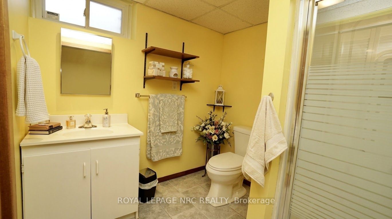 7030 Whitman Avenue Property Photo 35