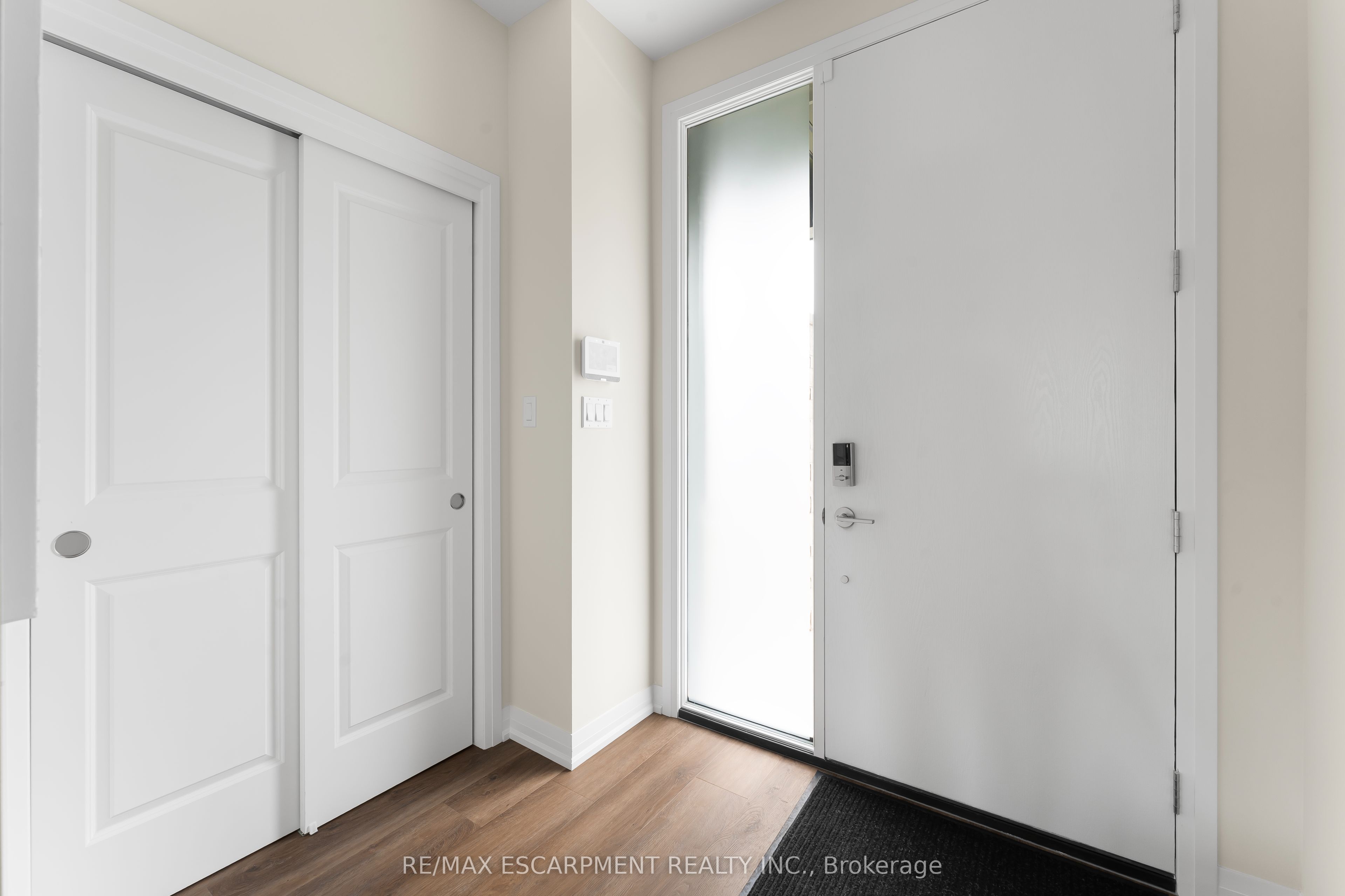 957 Clare Avenue Property Photo 22