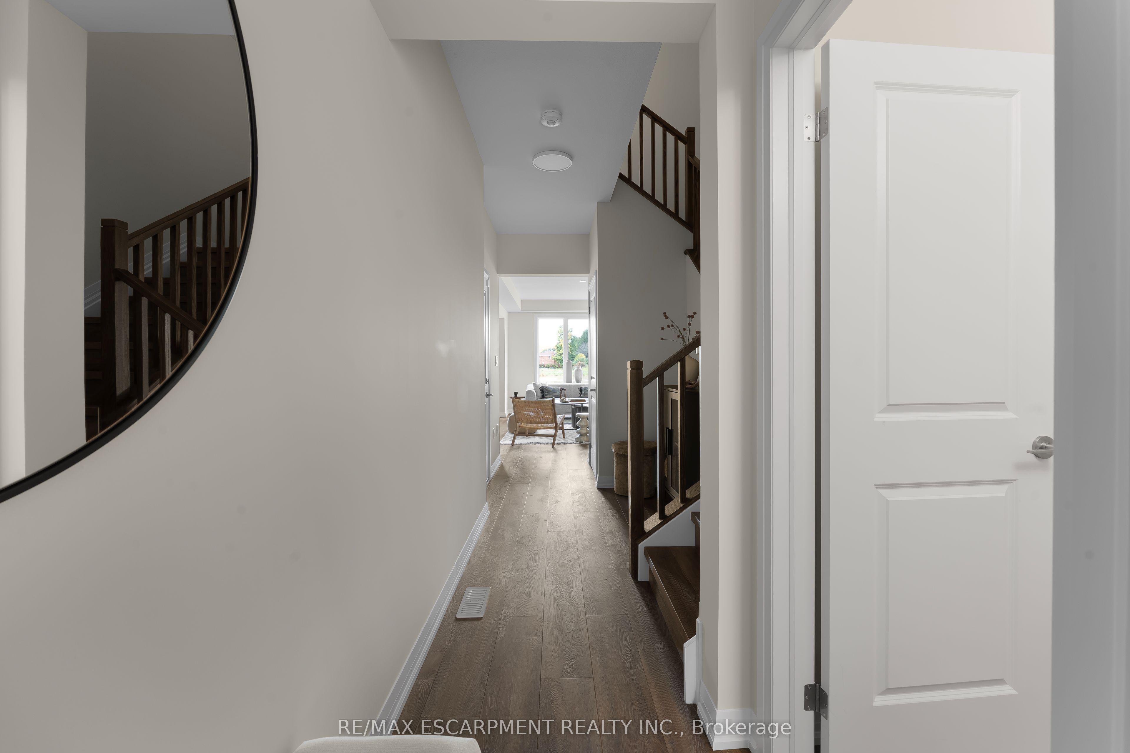 957 Clare Avenue Property Photo 24