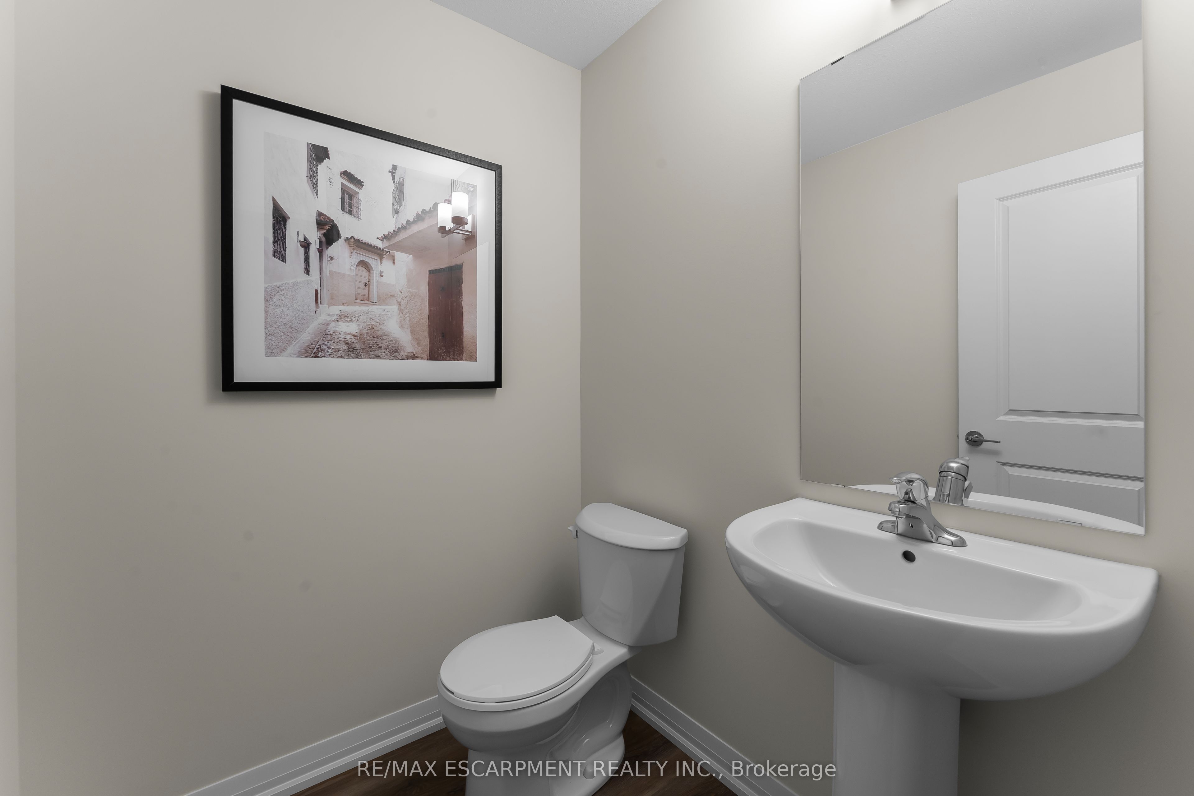 957 Clare Avenue Property Photo 25
