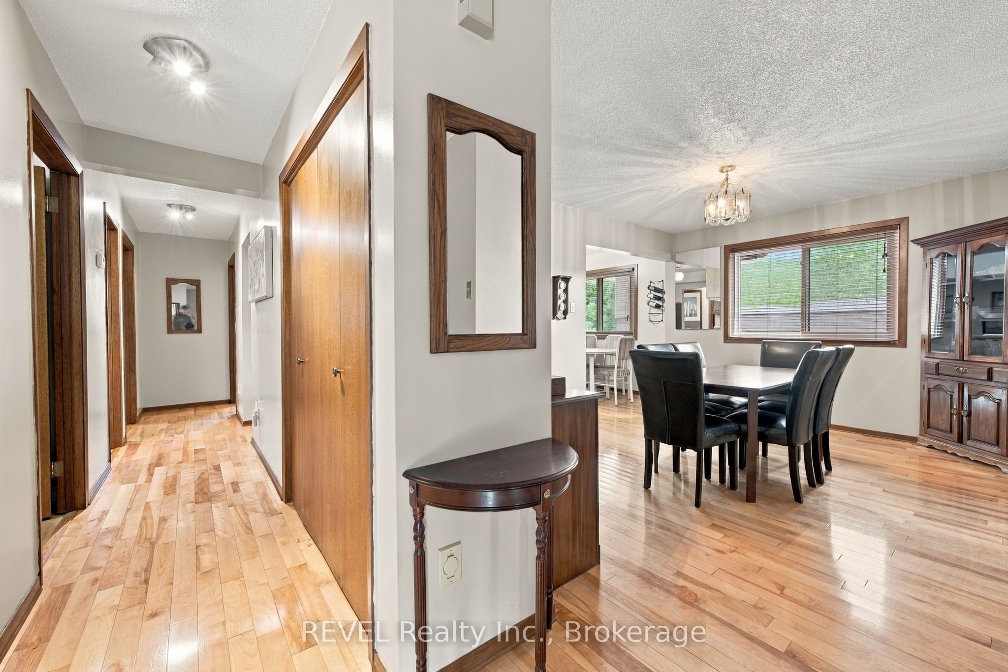 10 Michelle Drive Property Photo 10