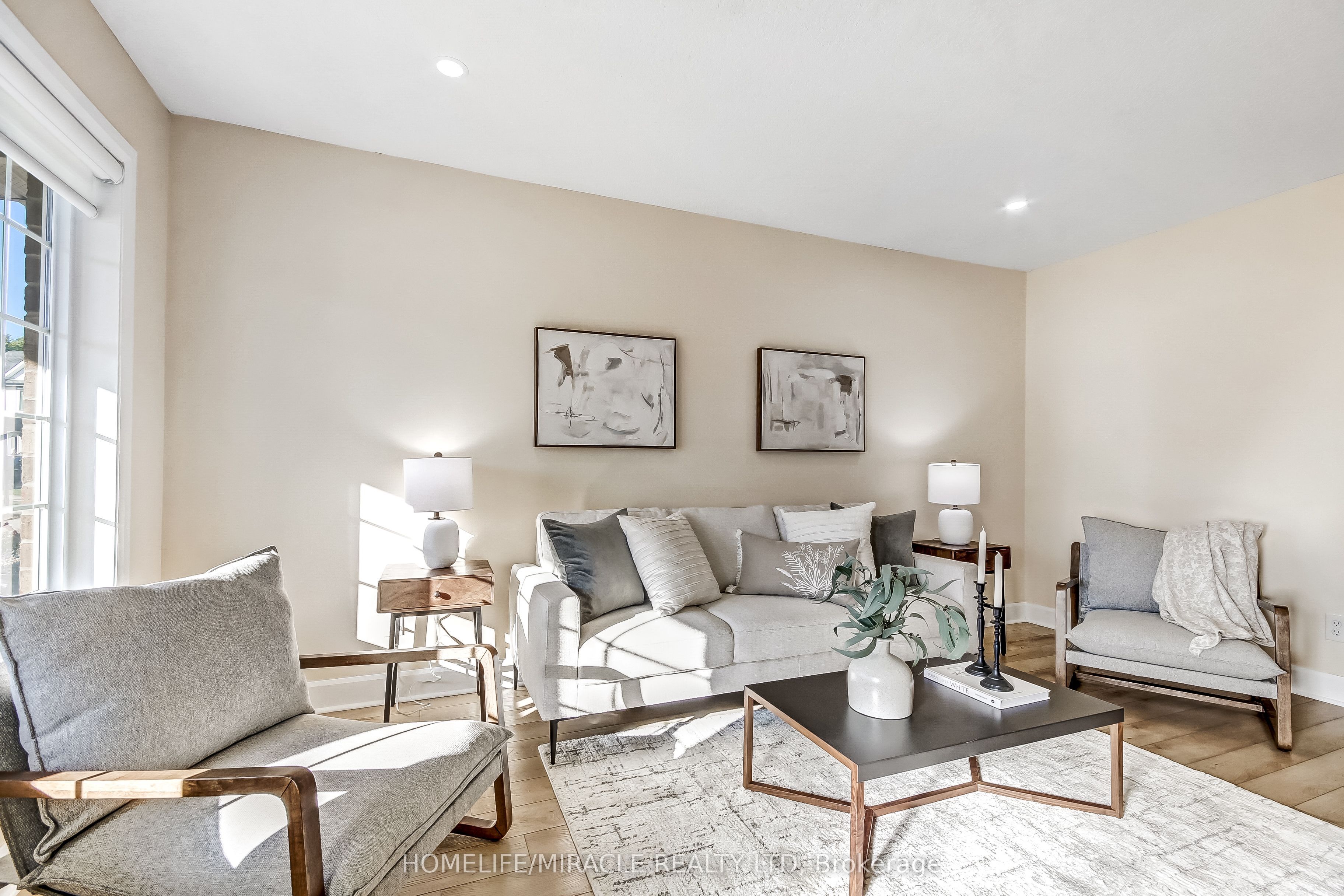 23 Willis Avenue Property Photo 2