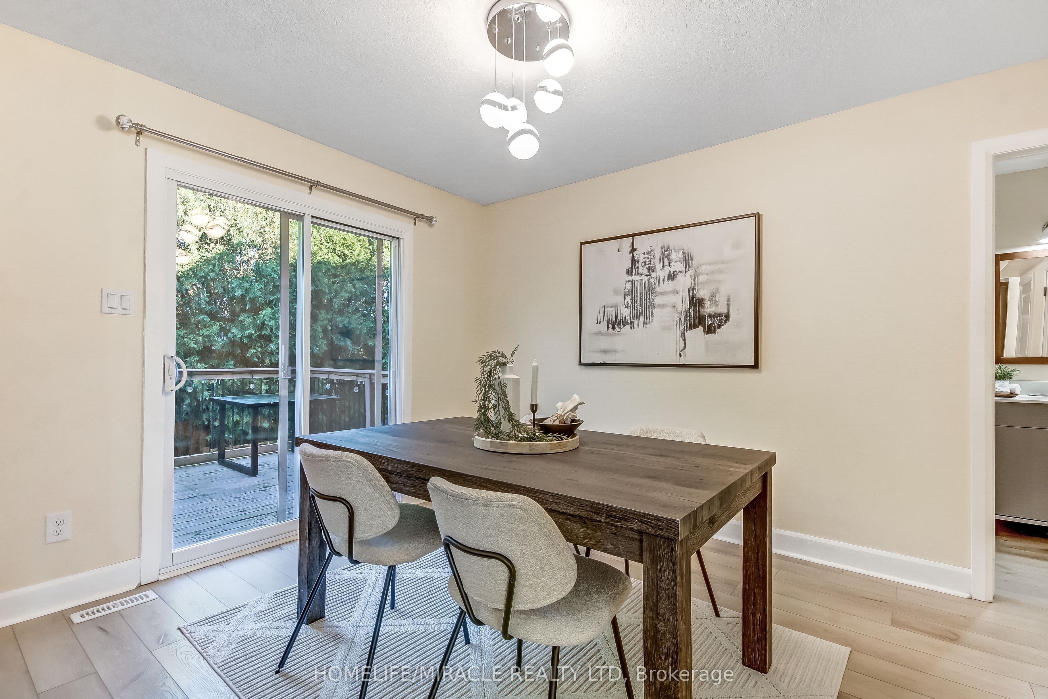 23 Willis Avenue Property Photo 8