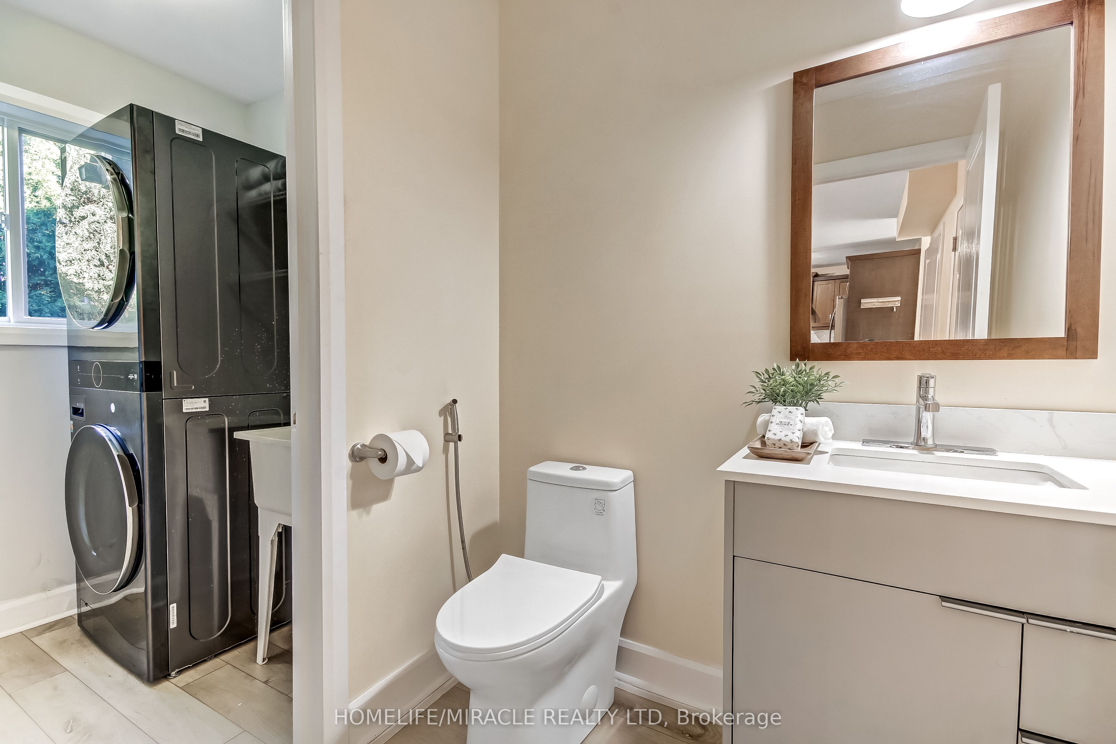 23 Willis Avenue Property Photo 9