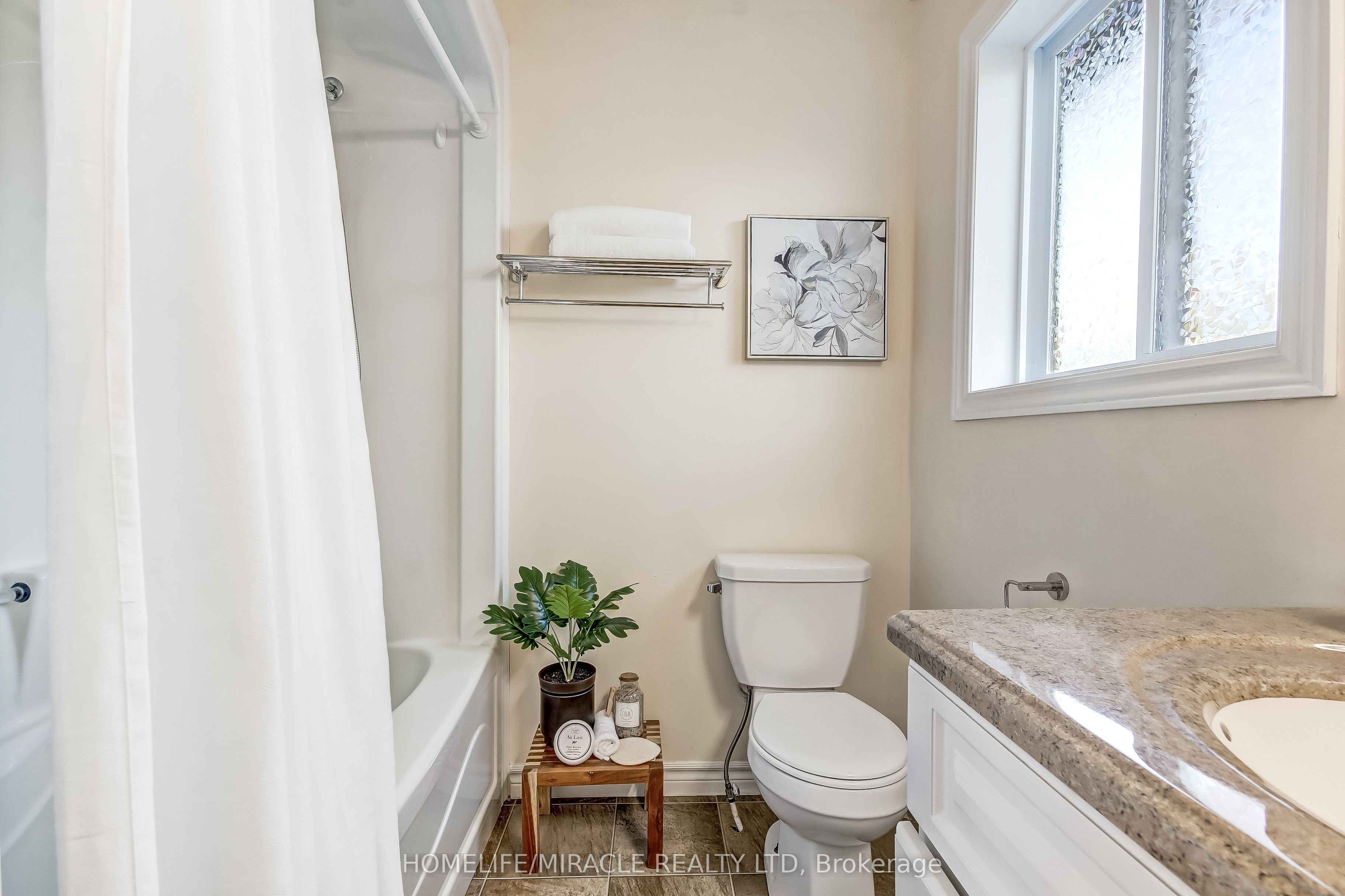 23 Willis Avenue Property Photo 13