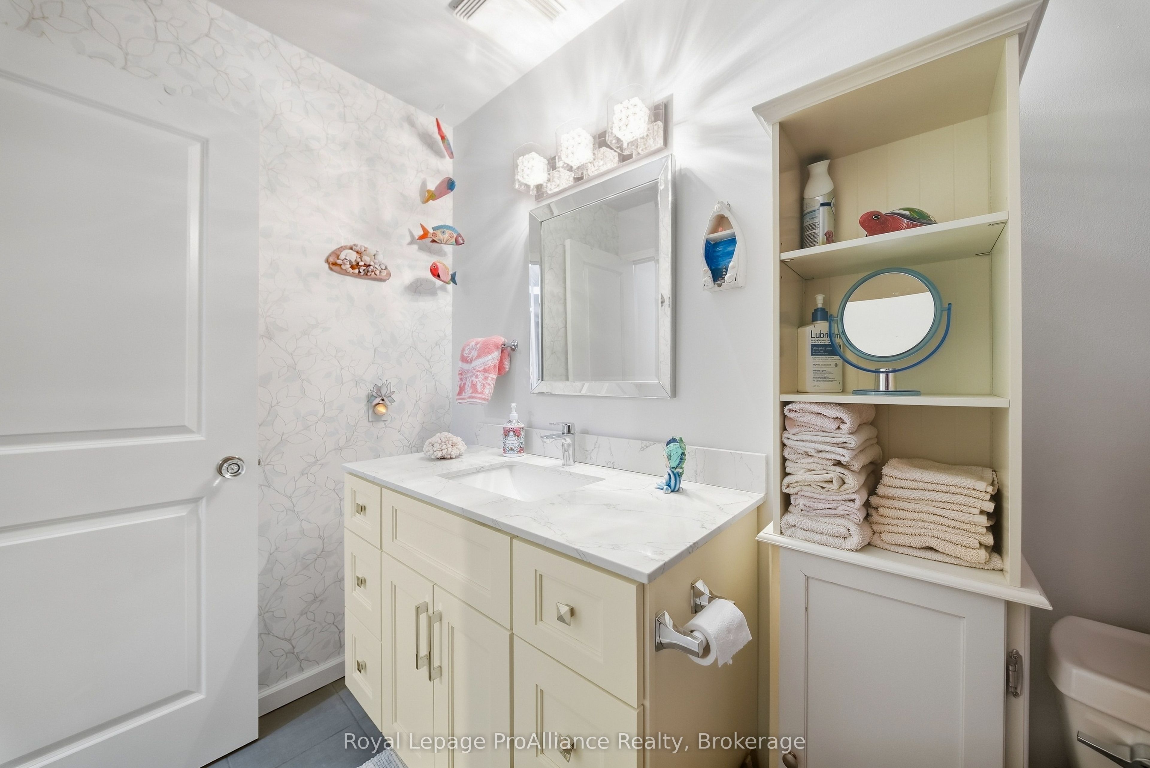 223 North Park Street 311c Property Photo 31