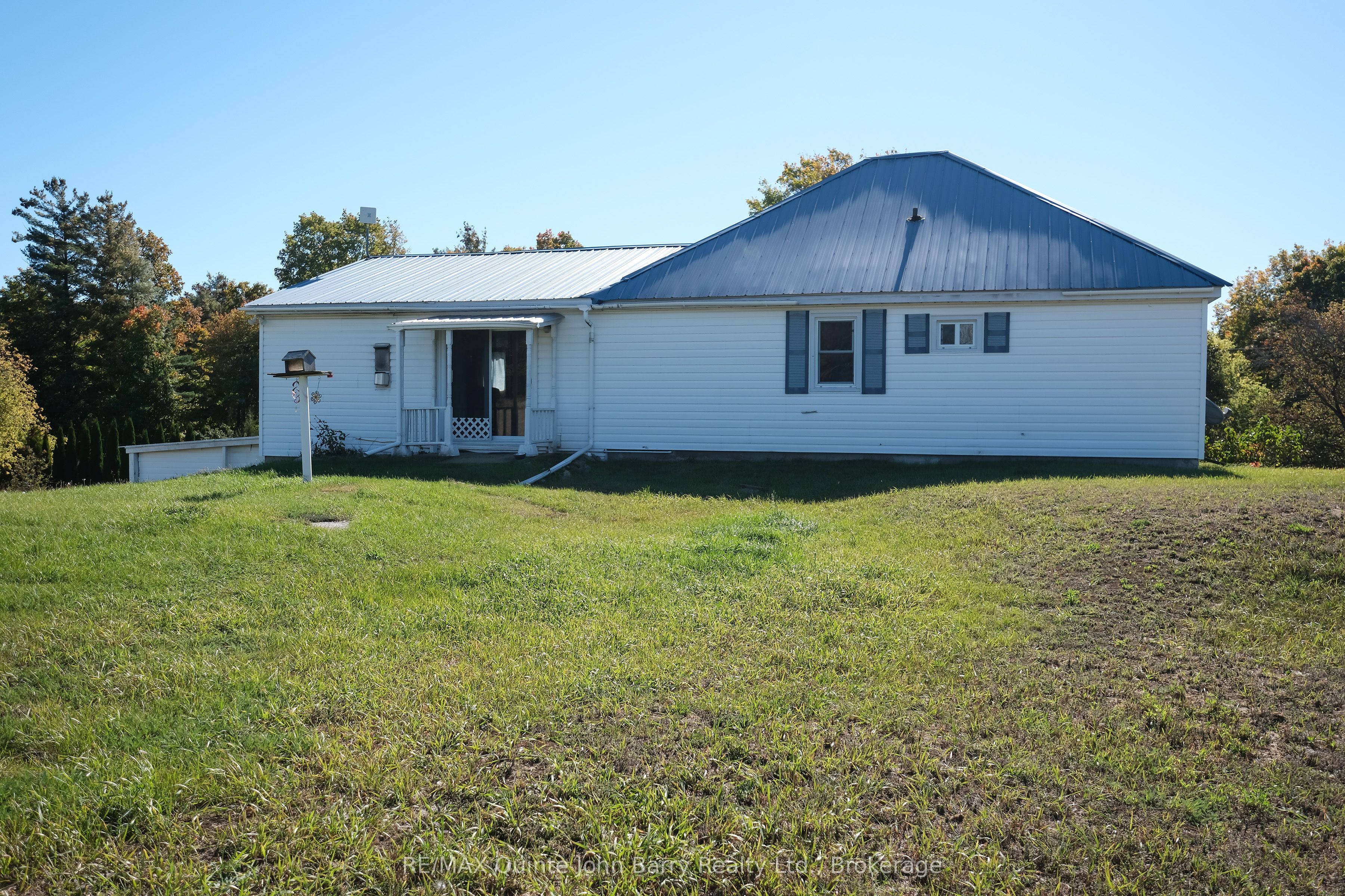 190 Downs Road Property Photo 26